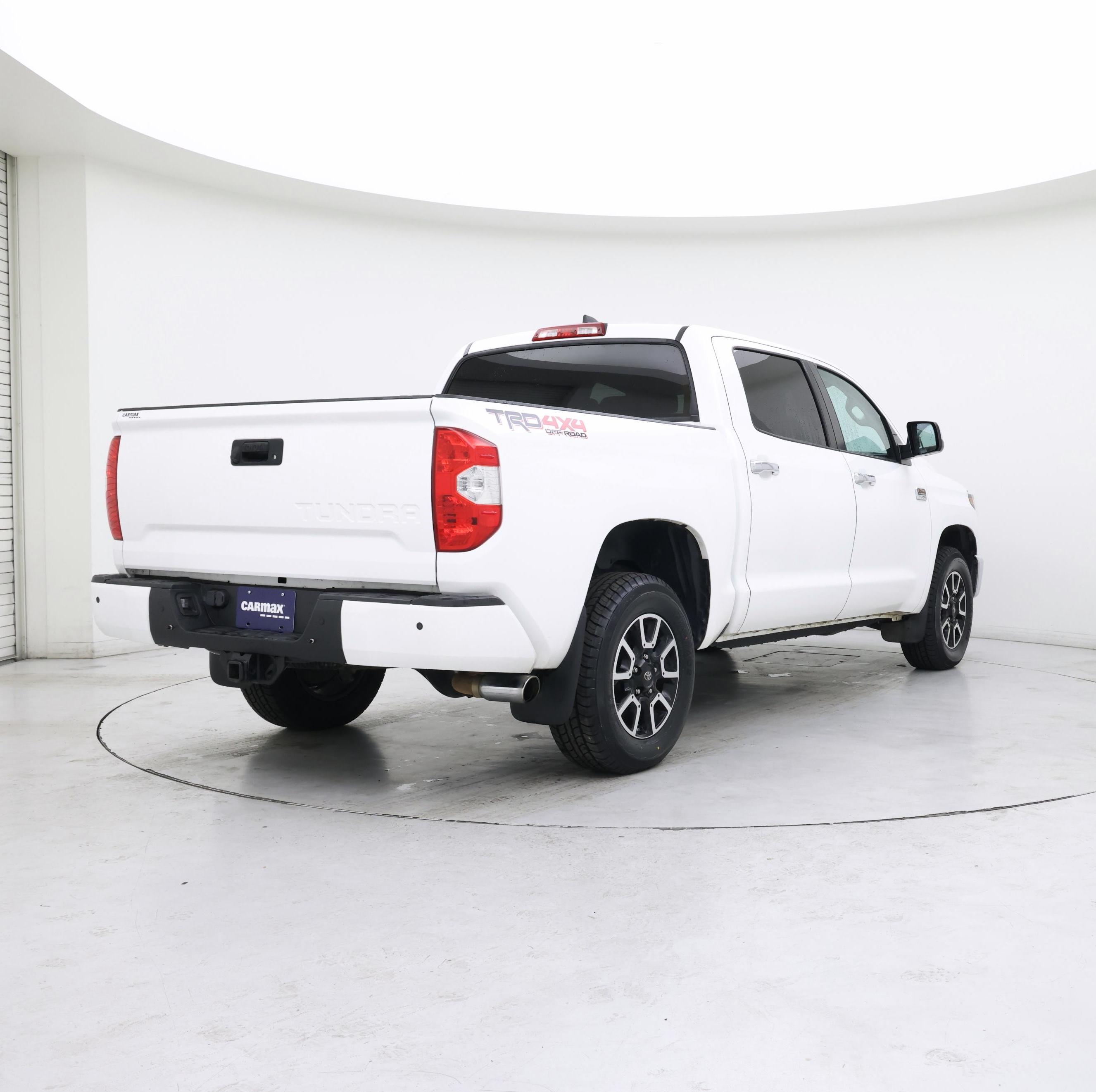 Thumbnail: 2020 Toyota Tundra - 8