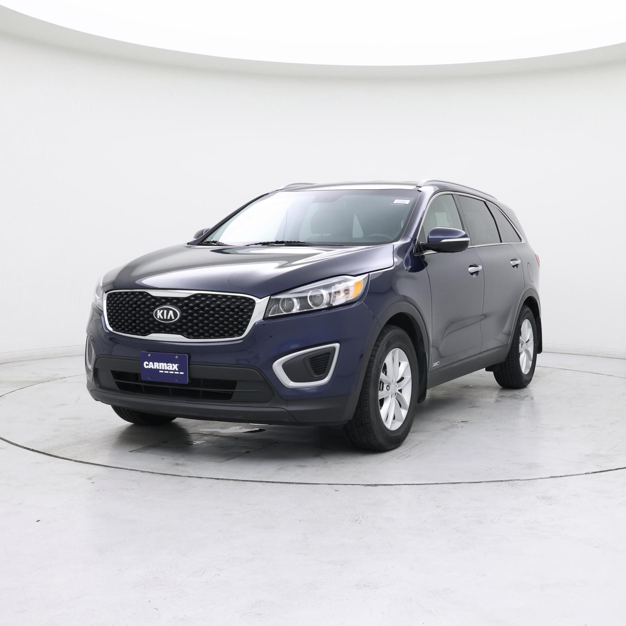 Thumbnail: 2018 Kia Sorento - 4