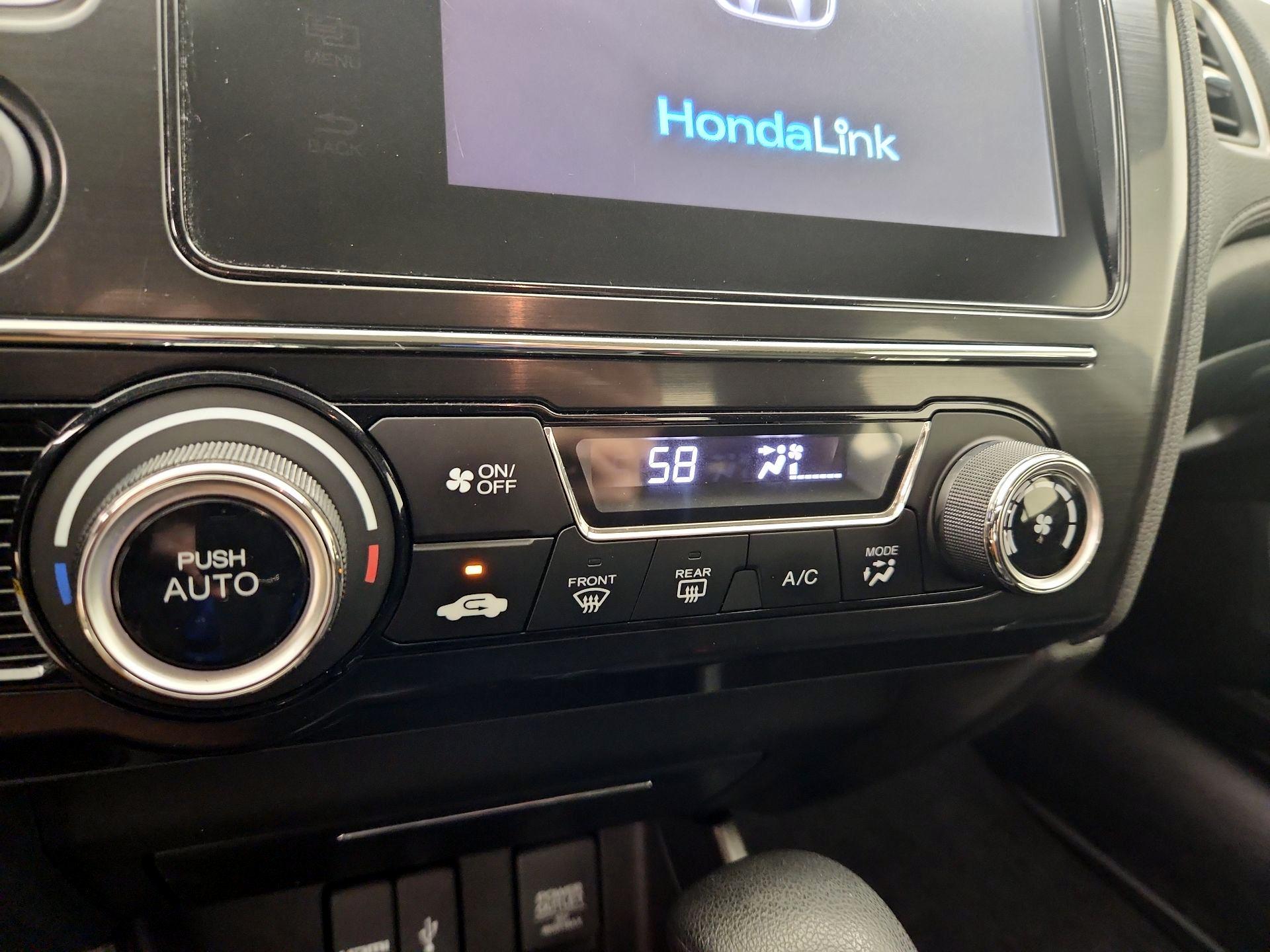 Thumbnail: 2015 Honda Civic - 16