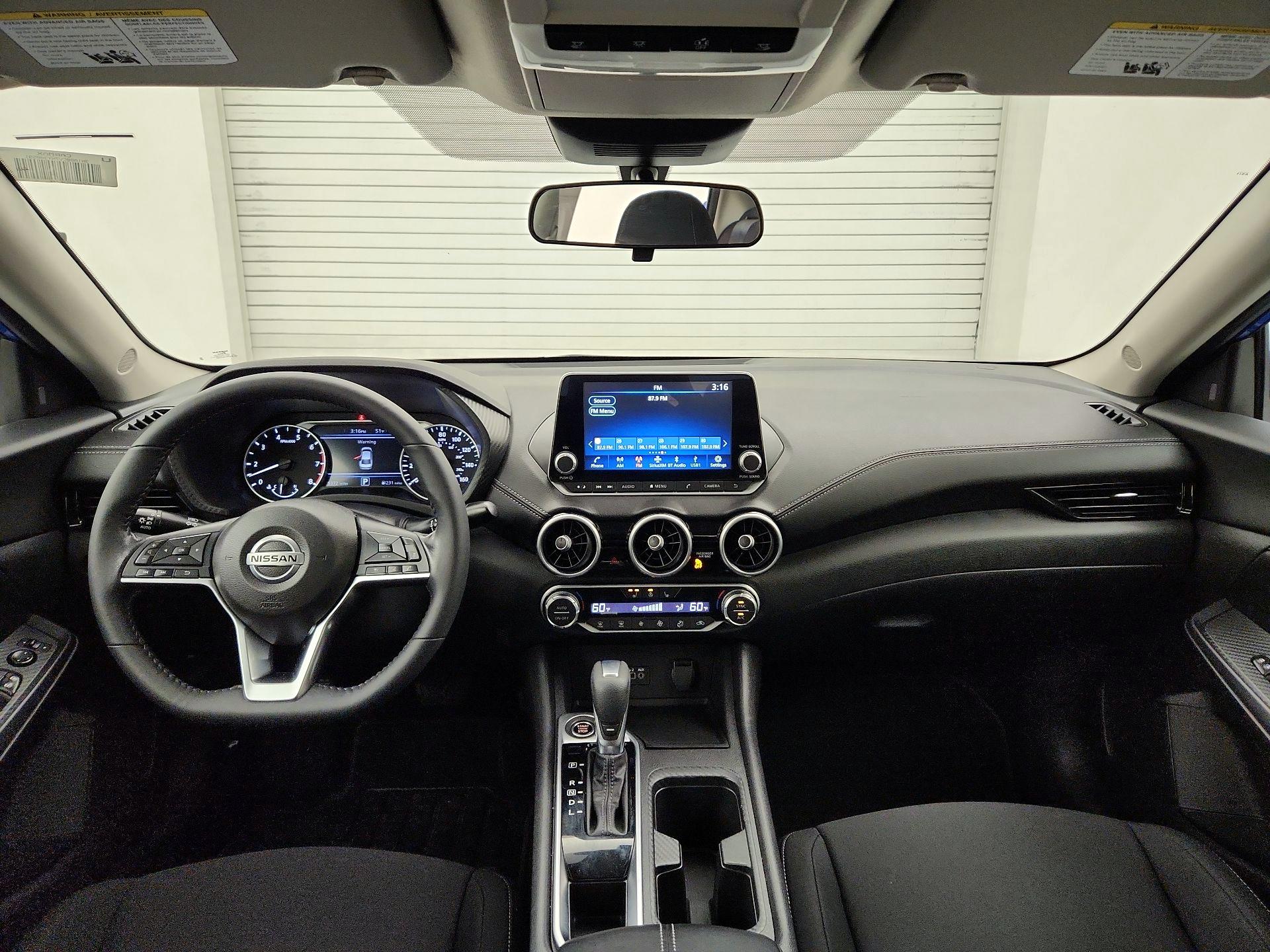 Thumbnail: 2022 Nissan Sentra - 9