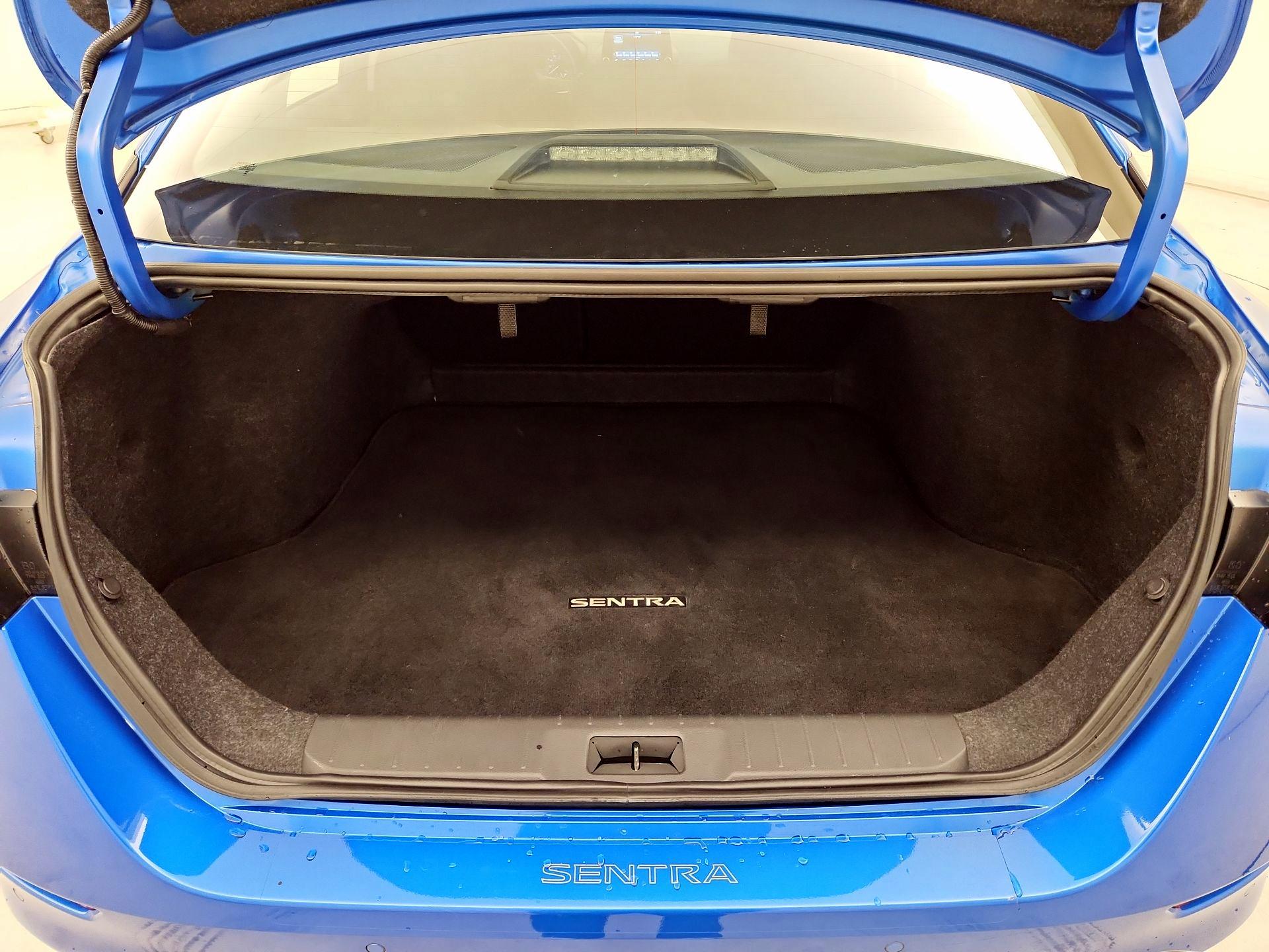 Thumbnail: 2022 Nissan Sentra - 20