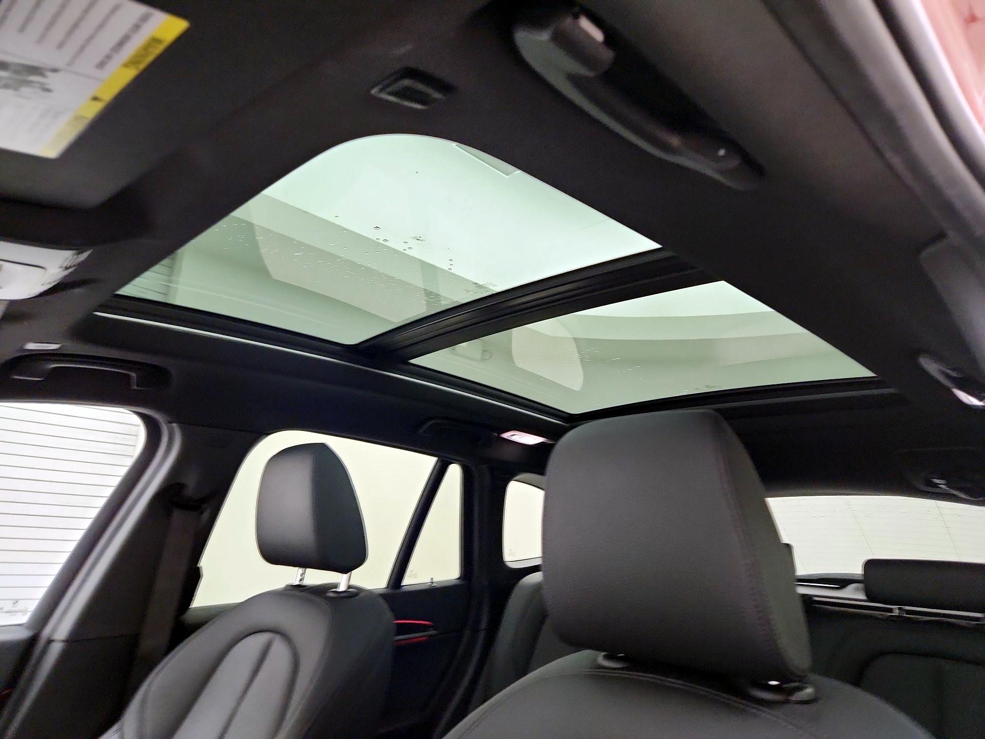 Thumbnail: 2020 BMW X1 - 20