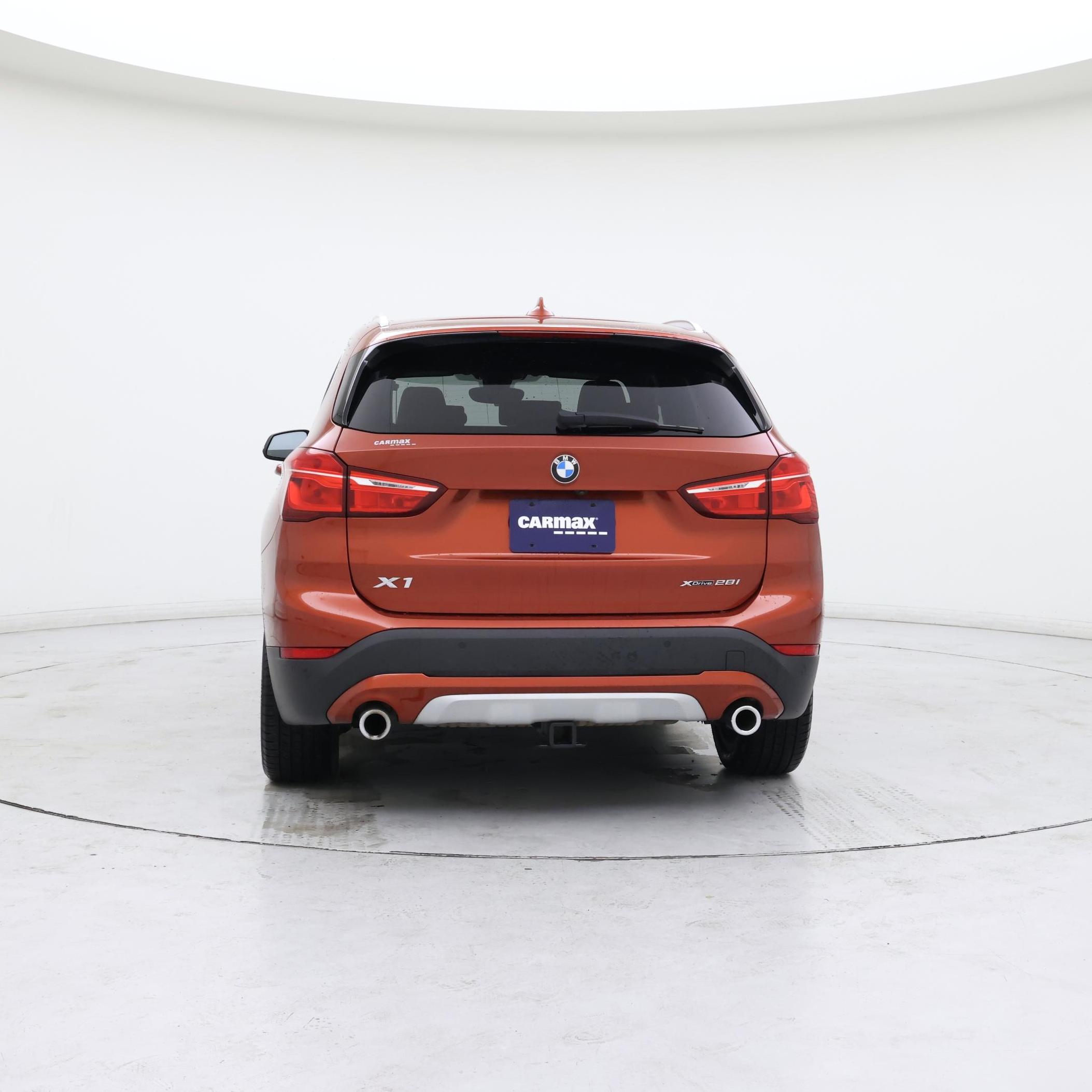 Thumbnail: 2020 BMW X1 - 6
