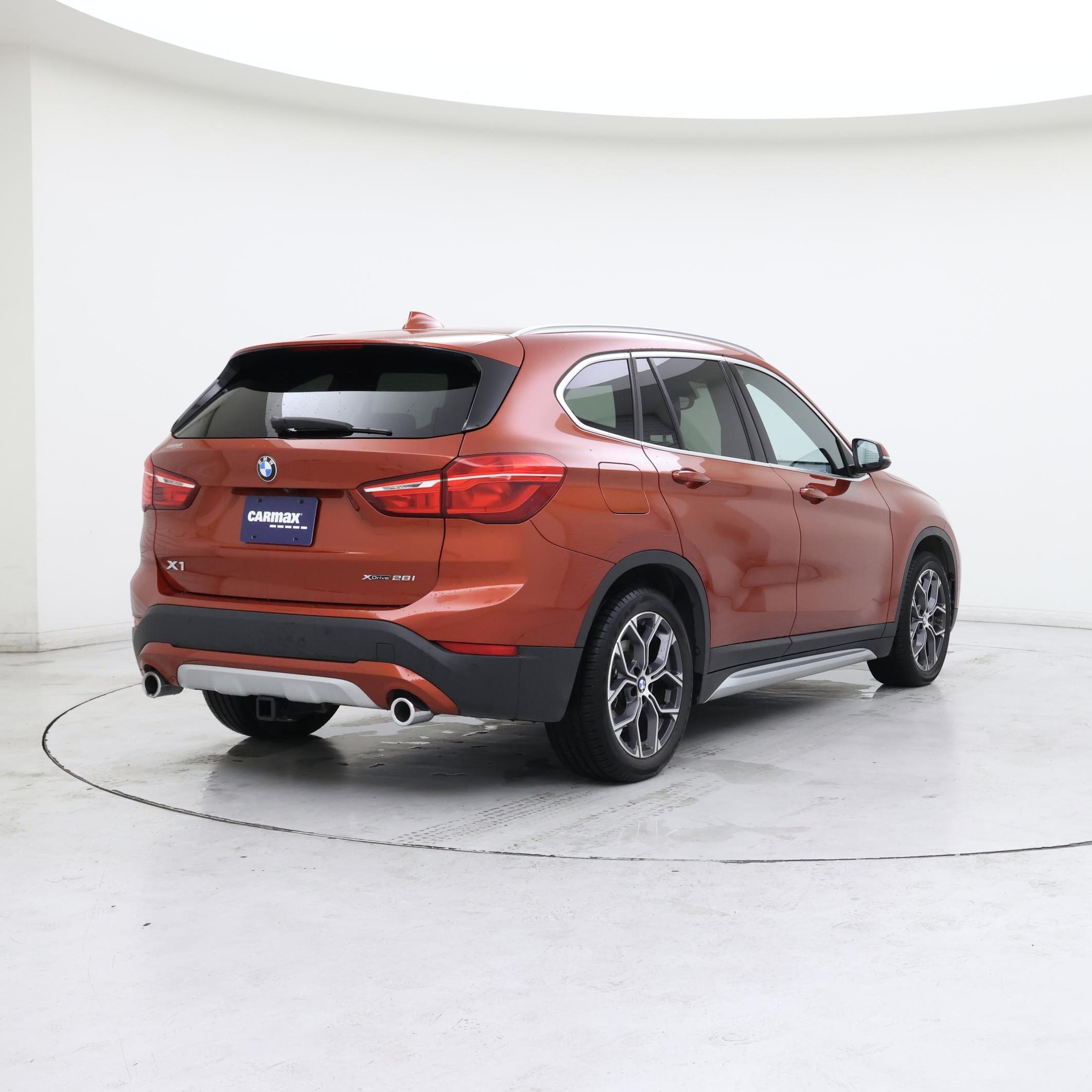 Thumbnail: 2020 BMW X1 - 8