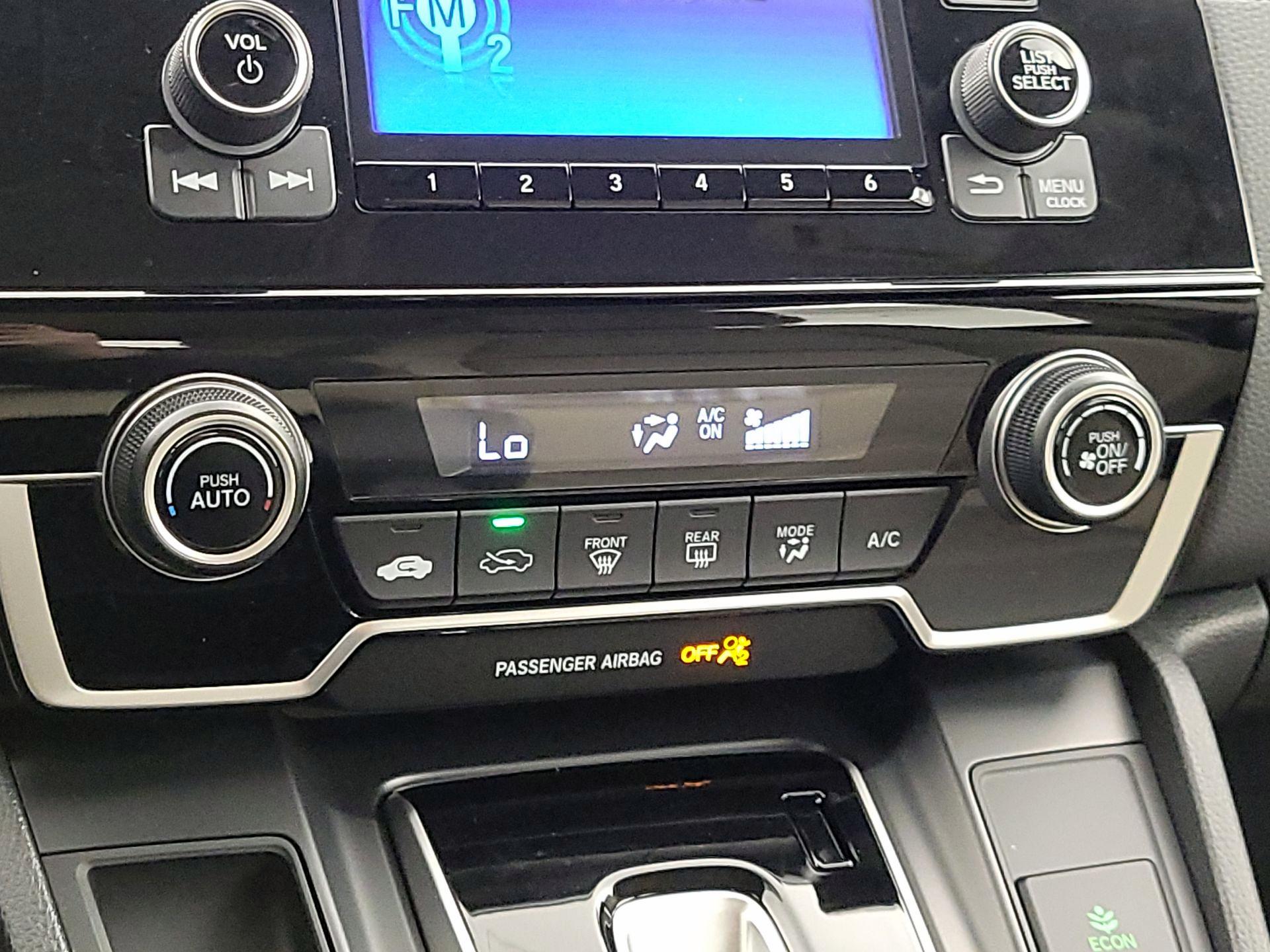 Thumbnail: 2019 Honda CR-V - 16