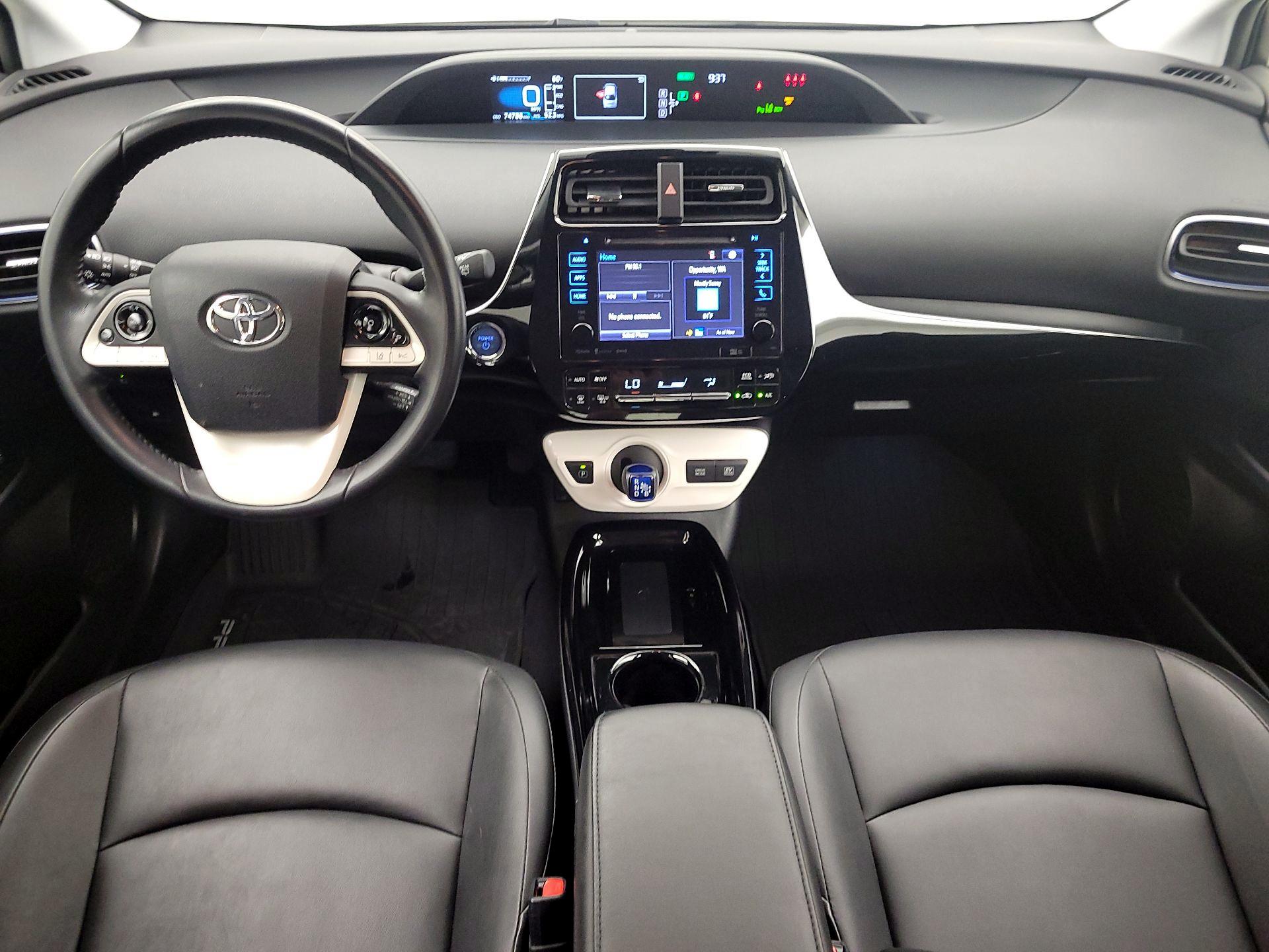Thumbnail: 2017 Toyota Prius - 9