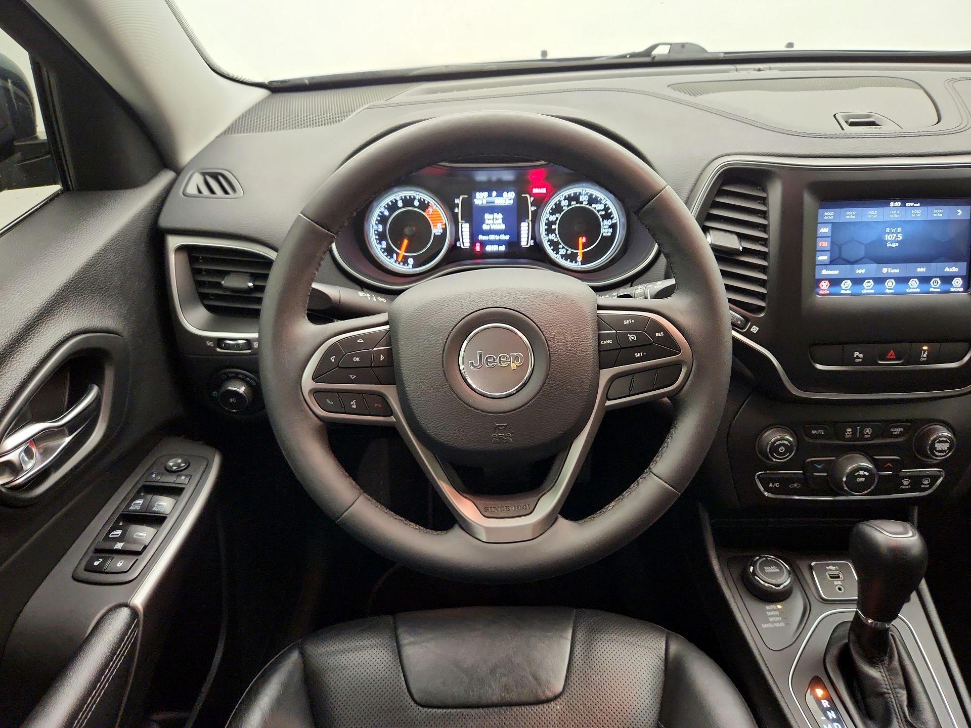 Thumbnail: 2021 Jeep Cherokee - 10