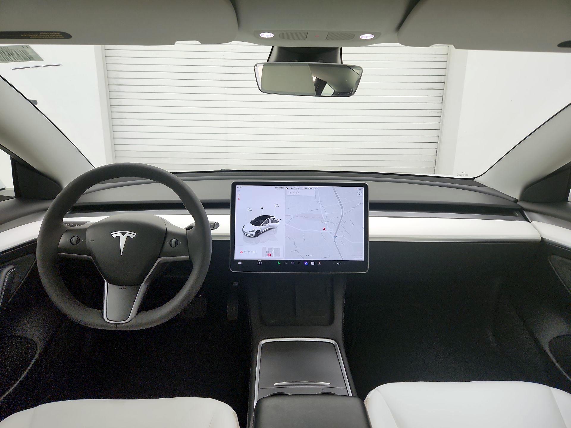 Thumbnail: 2022 Tesla Model 3 - 9