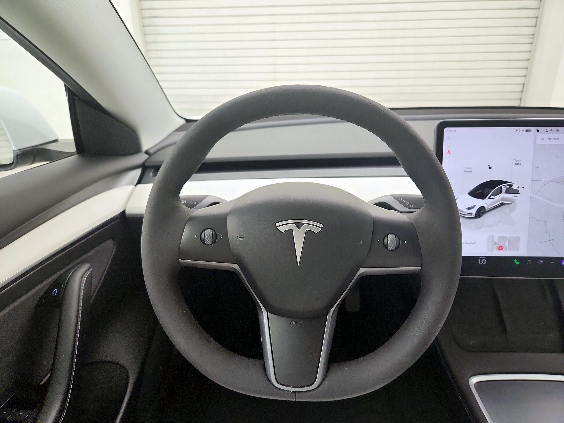 Thumbnail: 2022 Tesla Model 3 - 10