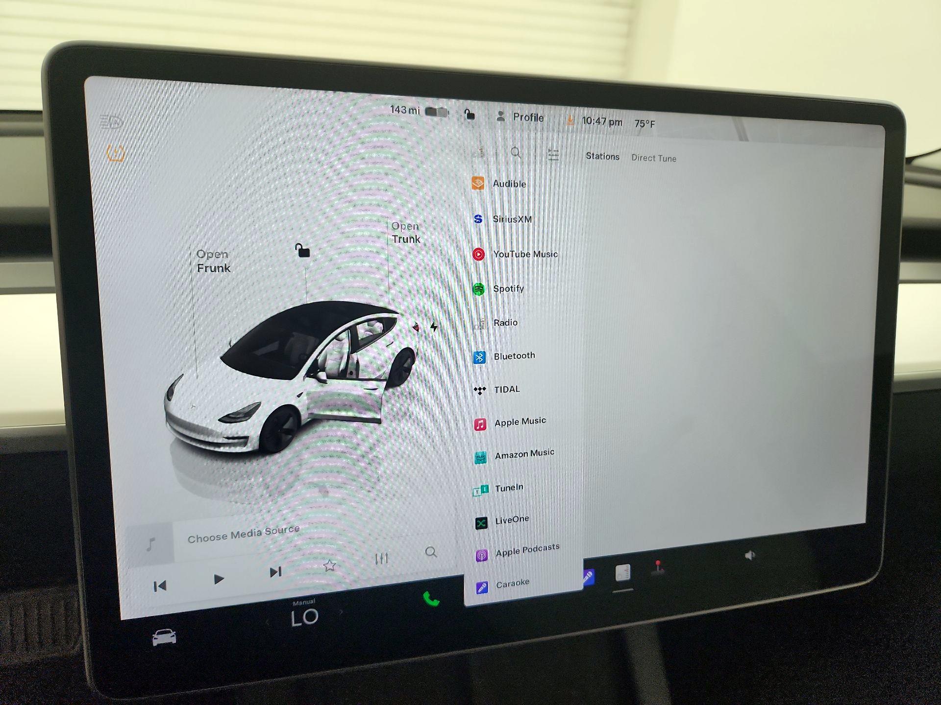 Thumbnail: 2022 Tesla Model 3 - 15