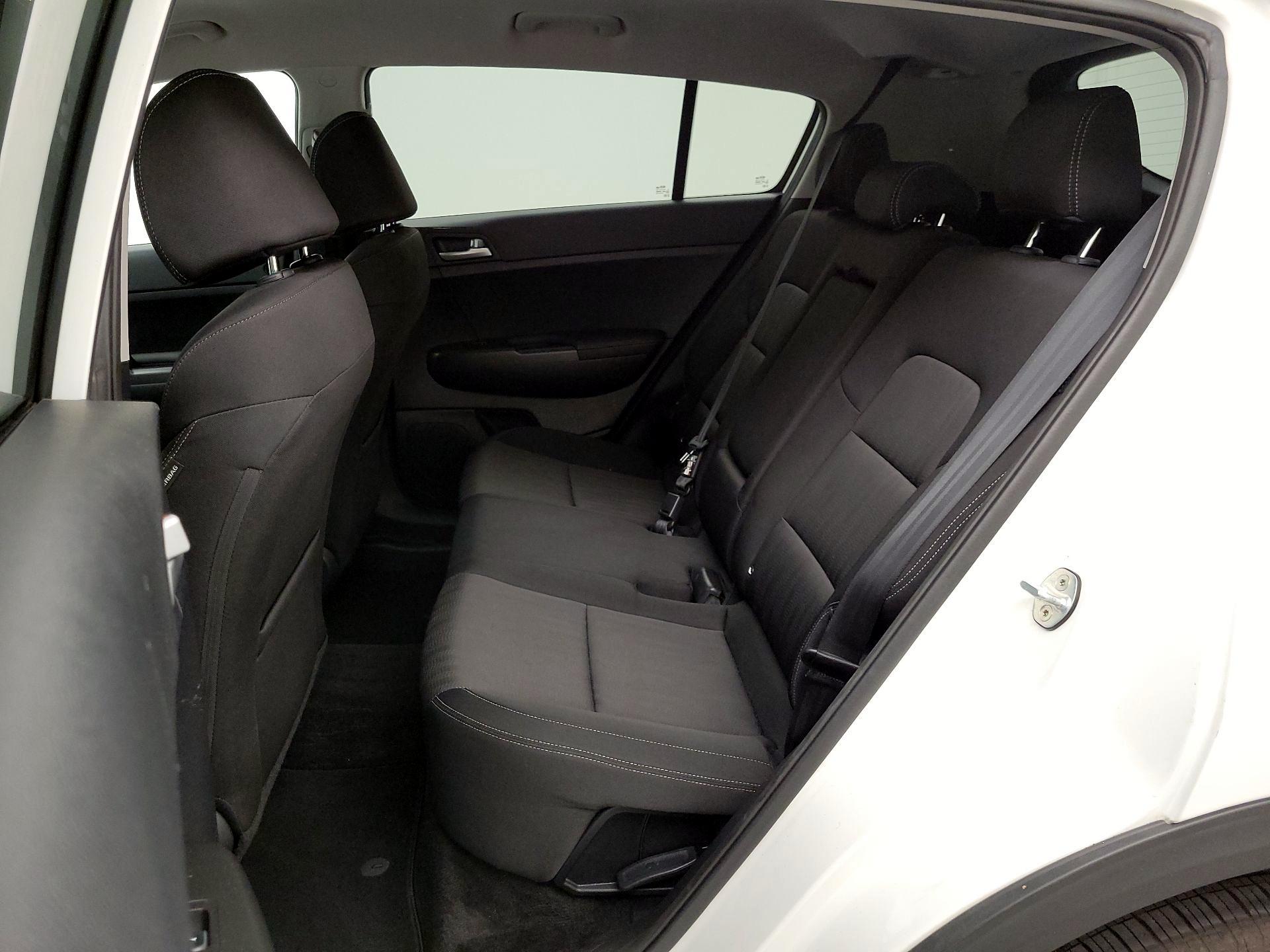 Thumbnail: 2020 Kia Sportage - 19