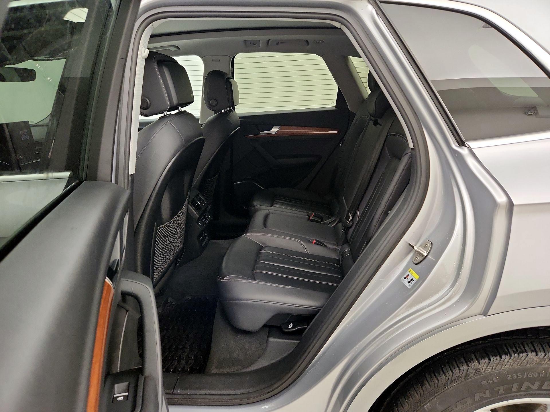 Thumbnail: 2022 Audi Q5 - 20