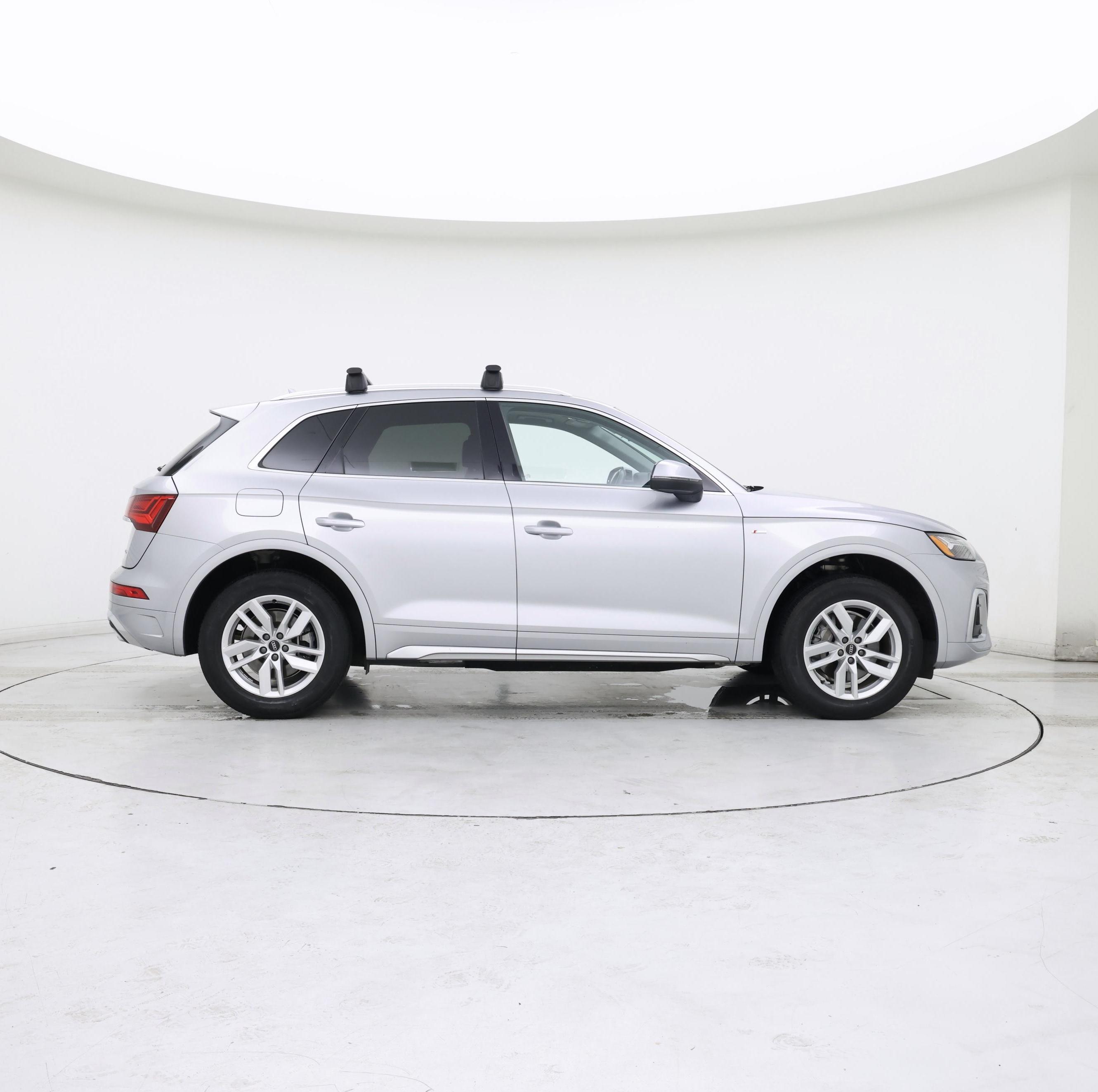 Thumbnail: 2022 Audi Q5 - 7