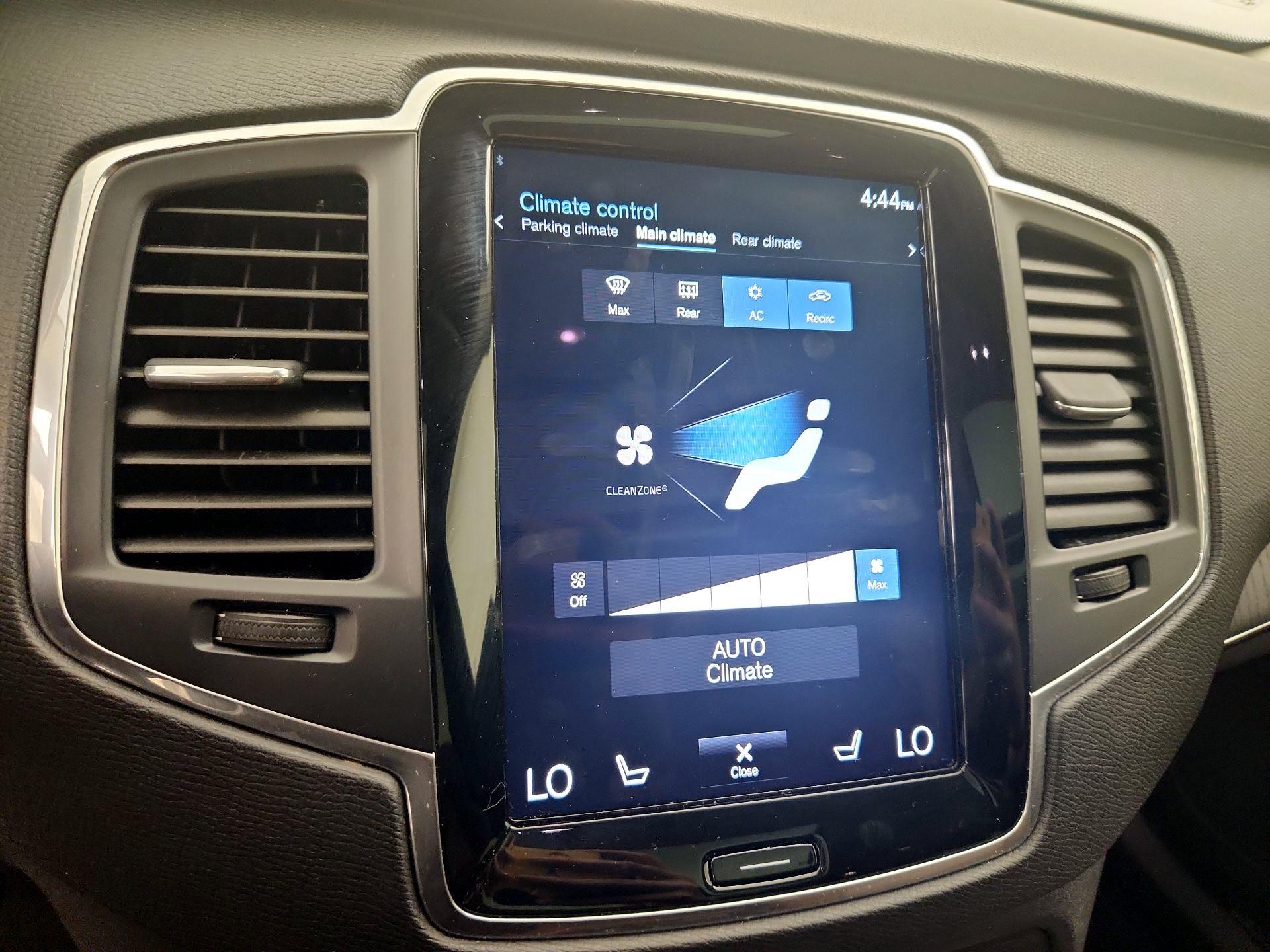 Thumbnail: 2020 Volvo XC90 - 17