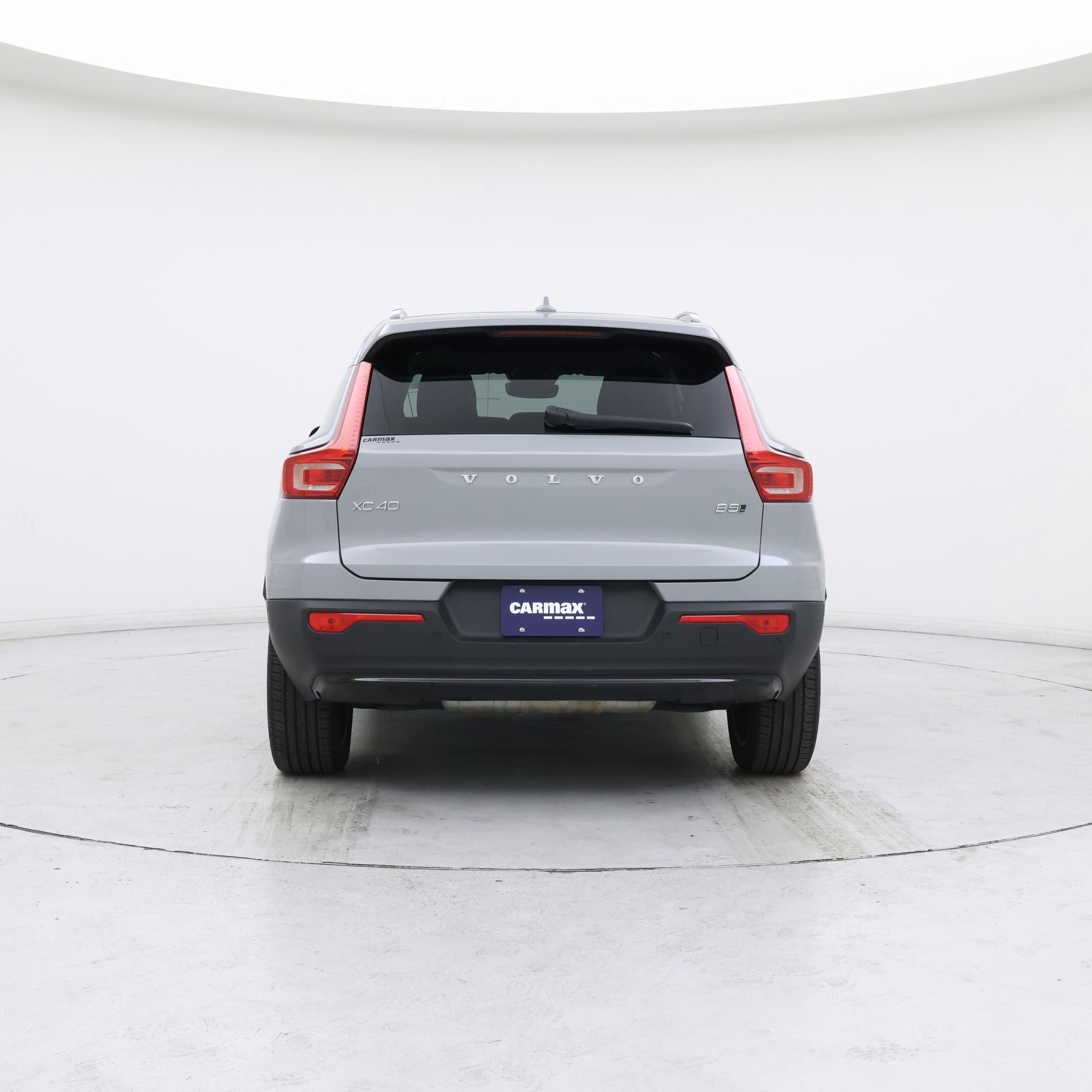 Thumbnail: 2024 Volvo XC40 - 6