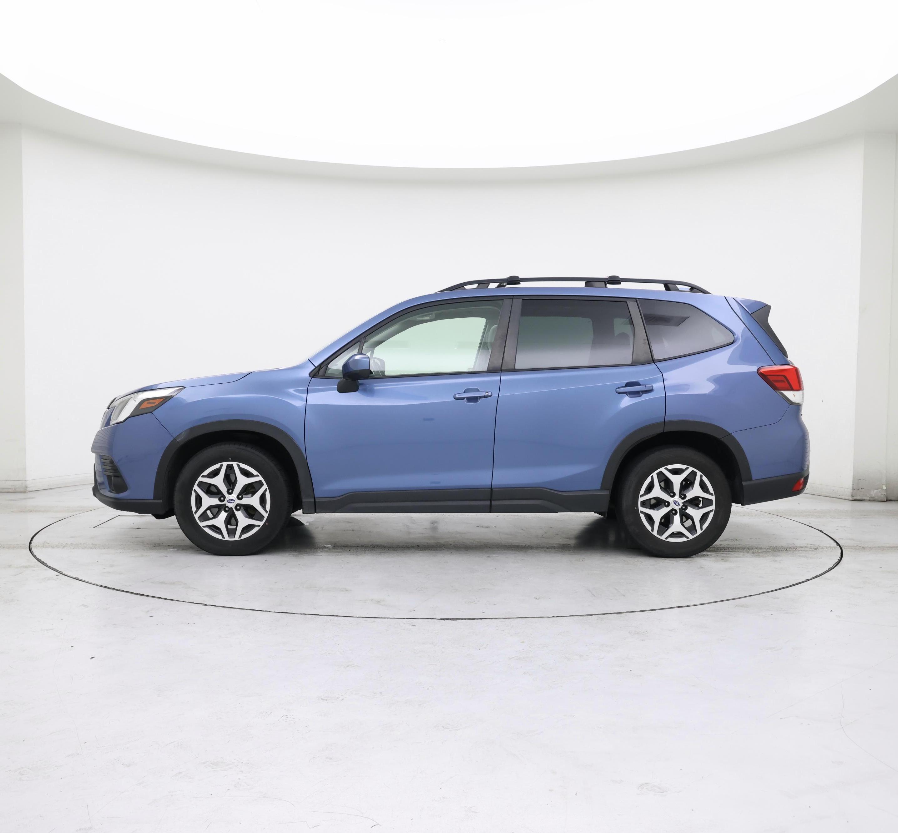 Thumbnail: 2022 Subaru Forester - 3