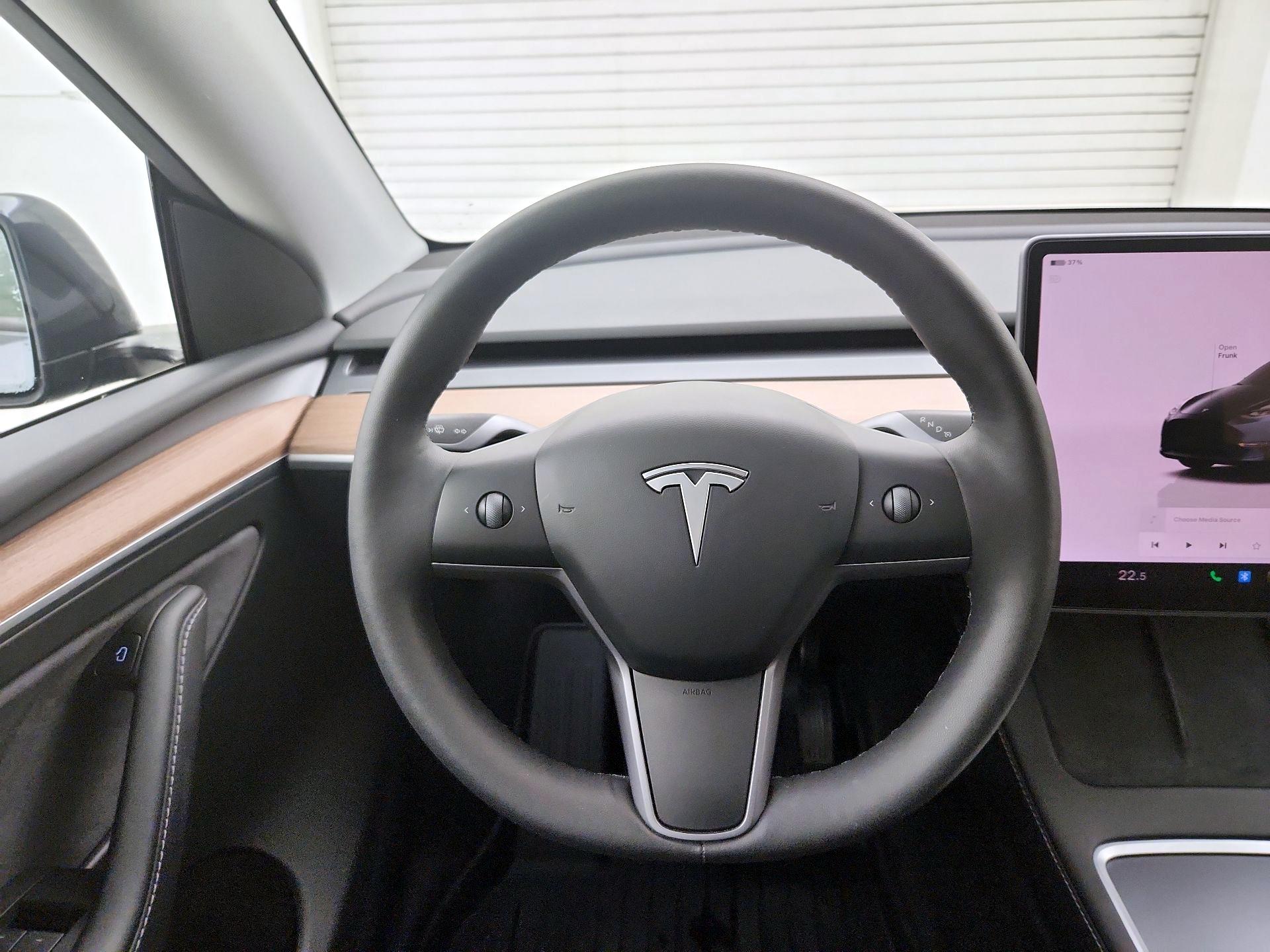 Thumbnail: 2024 Tesla Model Y - 10