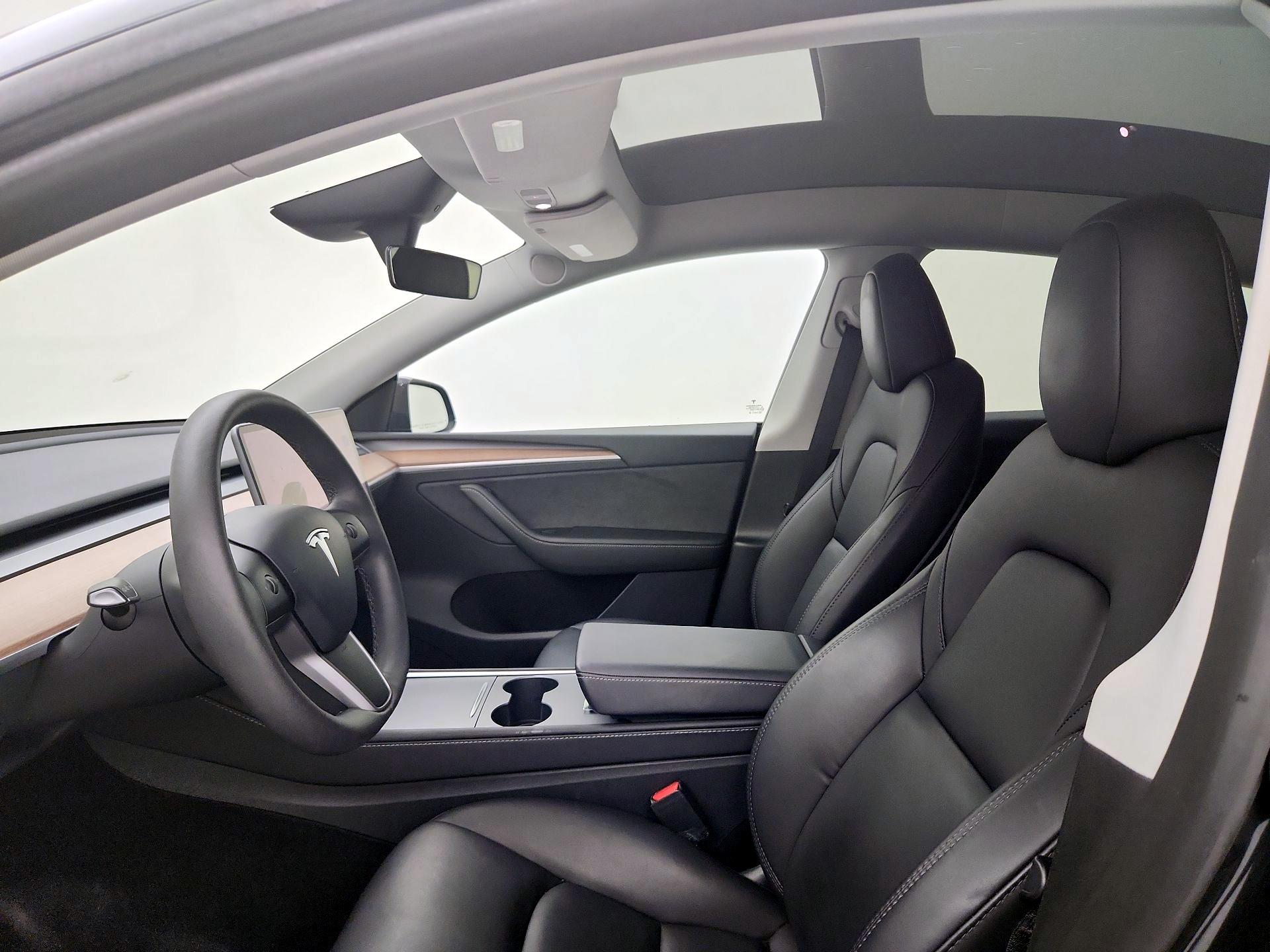 Thumbnail: 2024 Tesla Model Y - 19