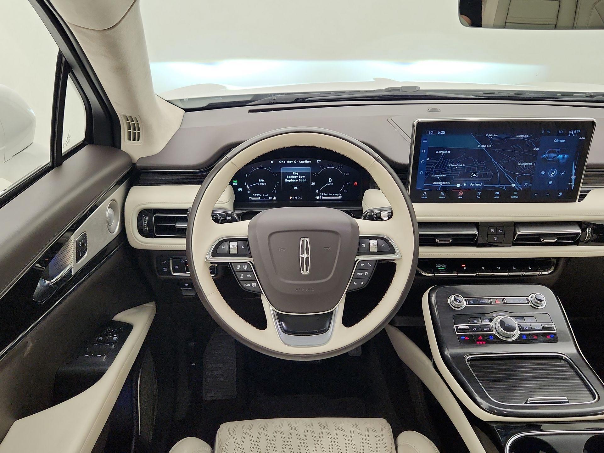 Thumbnail: 2021 Lincoln Nautilus - 10