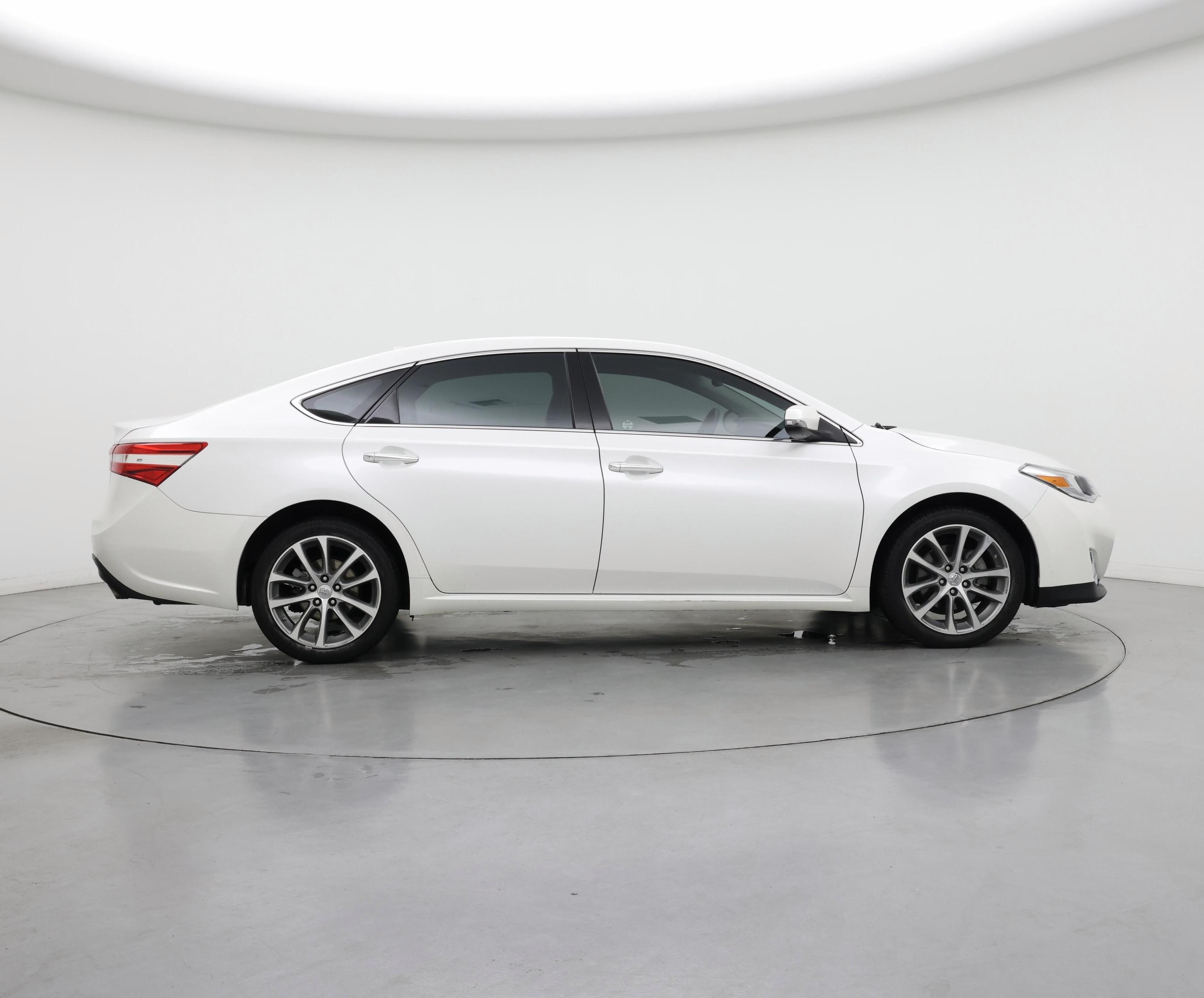 Thumbnail: 2015 Toyota Avalon - 7