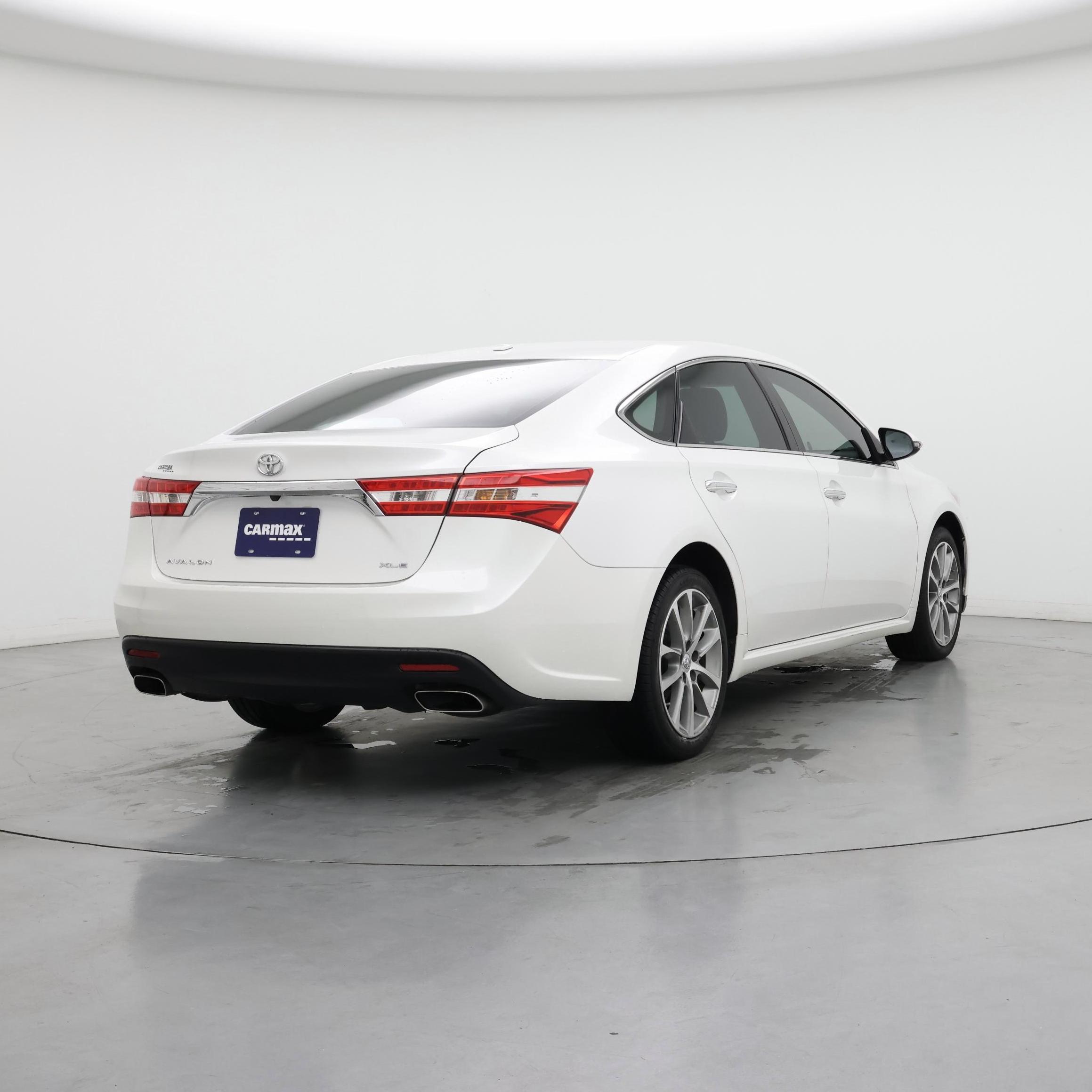 Thumbnail: 2015 Toyota Avalon - 8