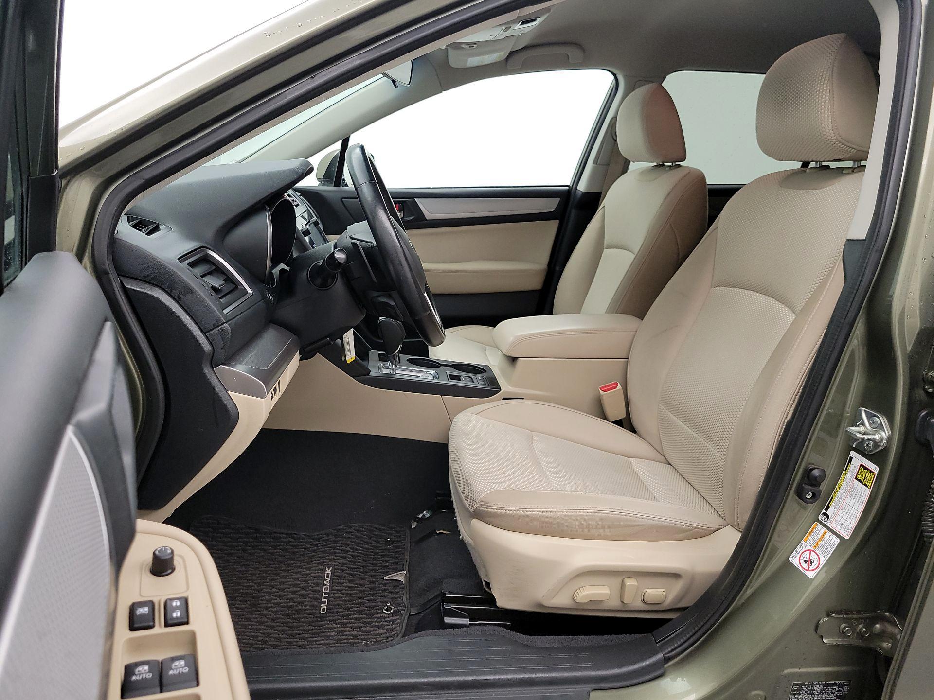 Thumbnail: 2015 Subaru Outback - 11