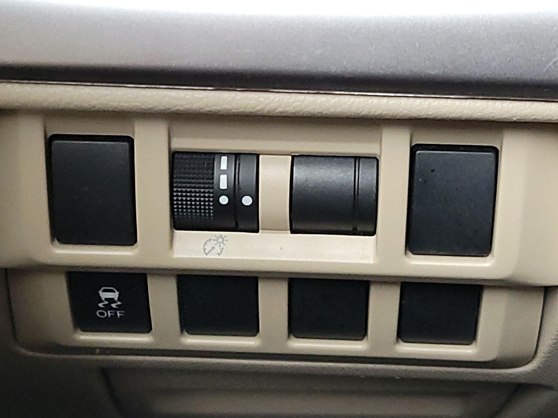Thumbnail: 2015 Subaru Outback - 13