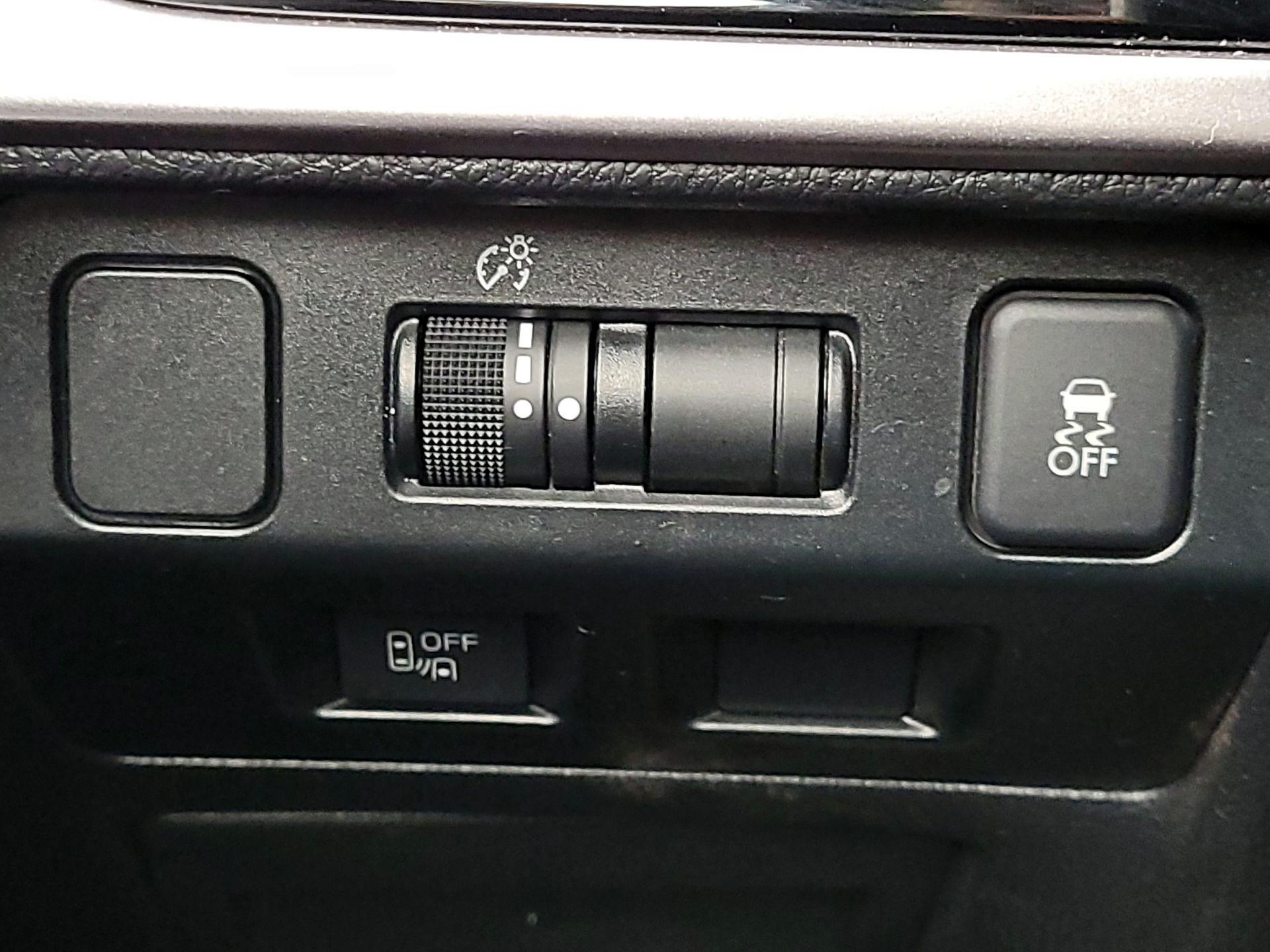 Thumbnail: 2017 Subaru Crosstrek - 13