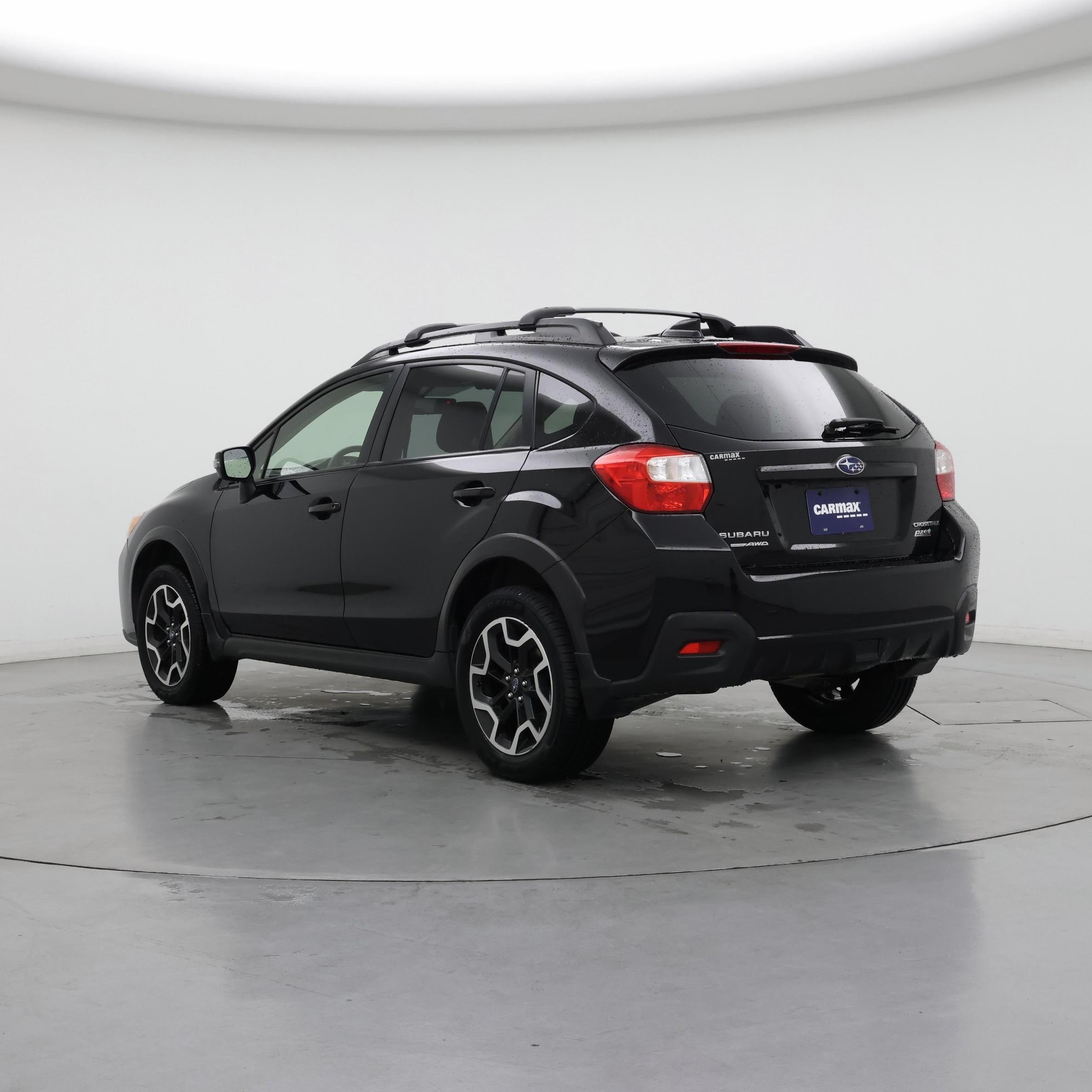 Thumbnail: 2017 Subaru Crosstrek - 2