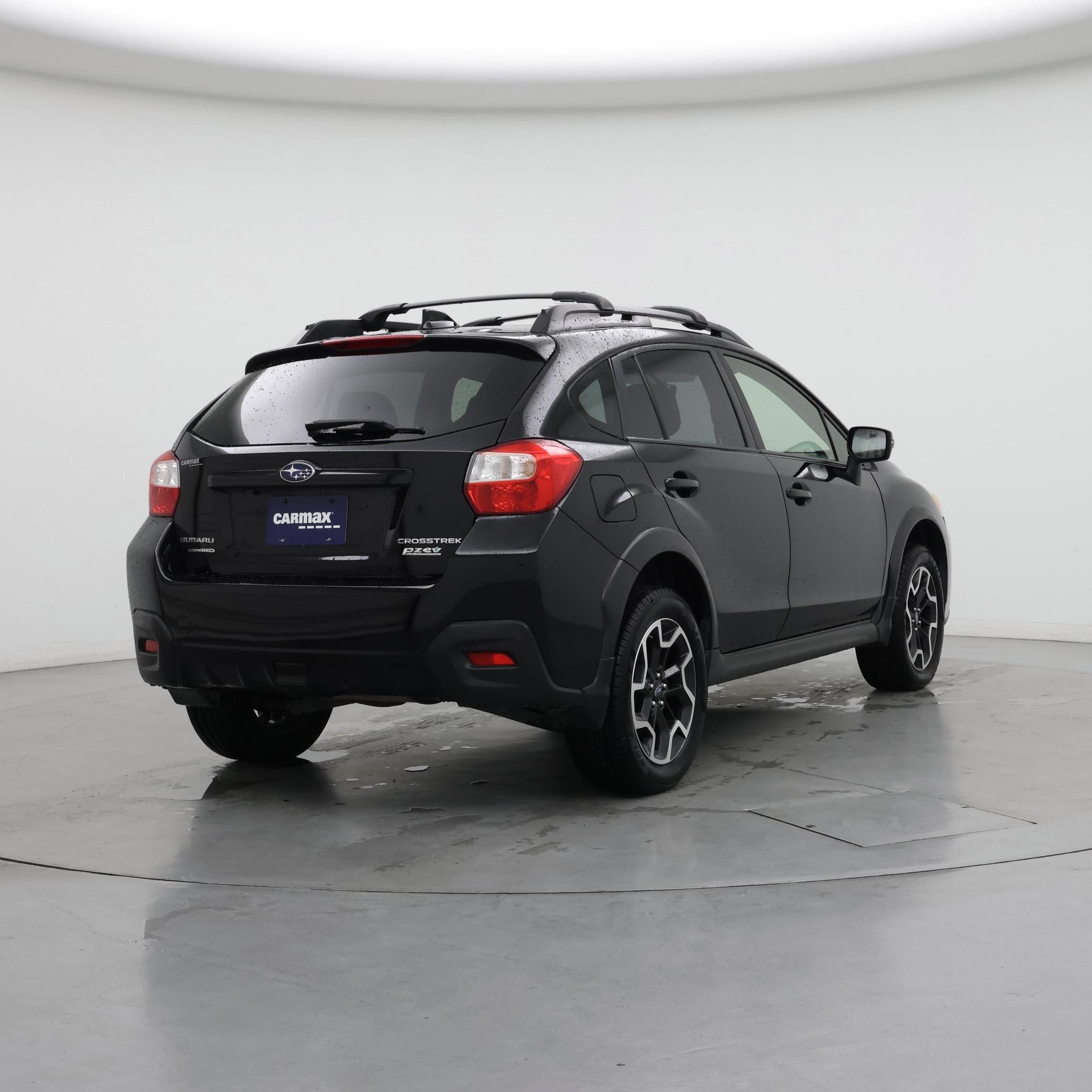 Thumbnail: 2017 Subaru Crosstrek - 8