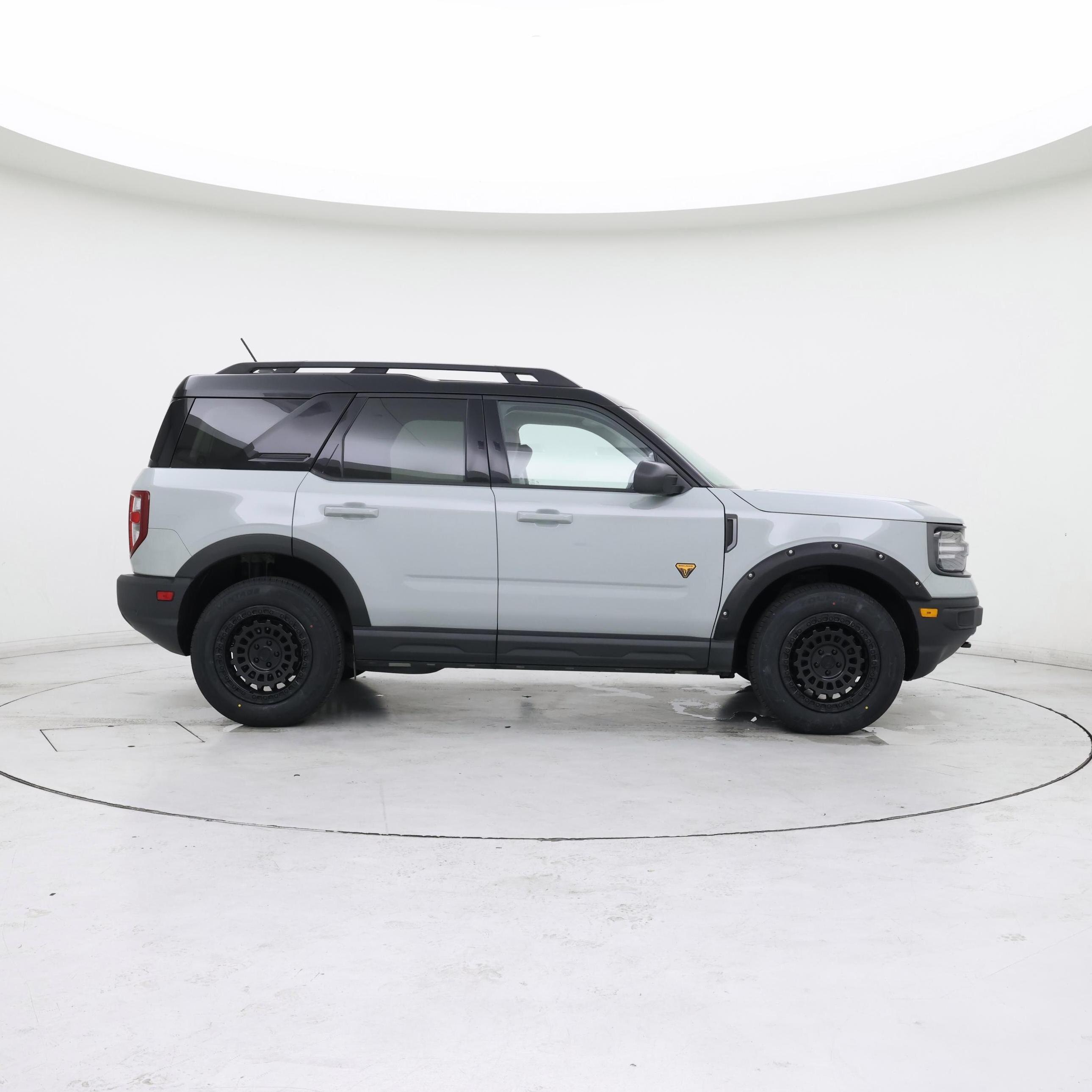 Thumbnail: 2021 Ford Bronco Sport - 7