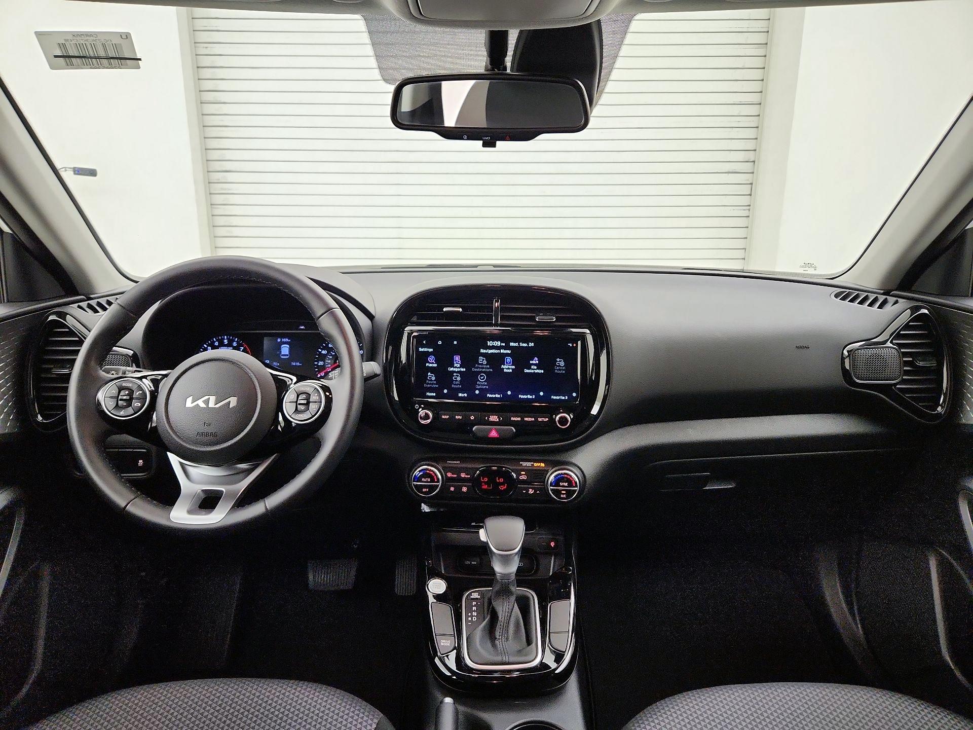 Thumbnail: 2022 Kia Soul - 9