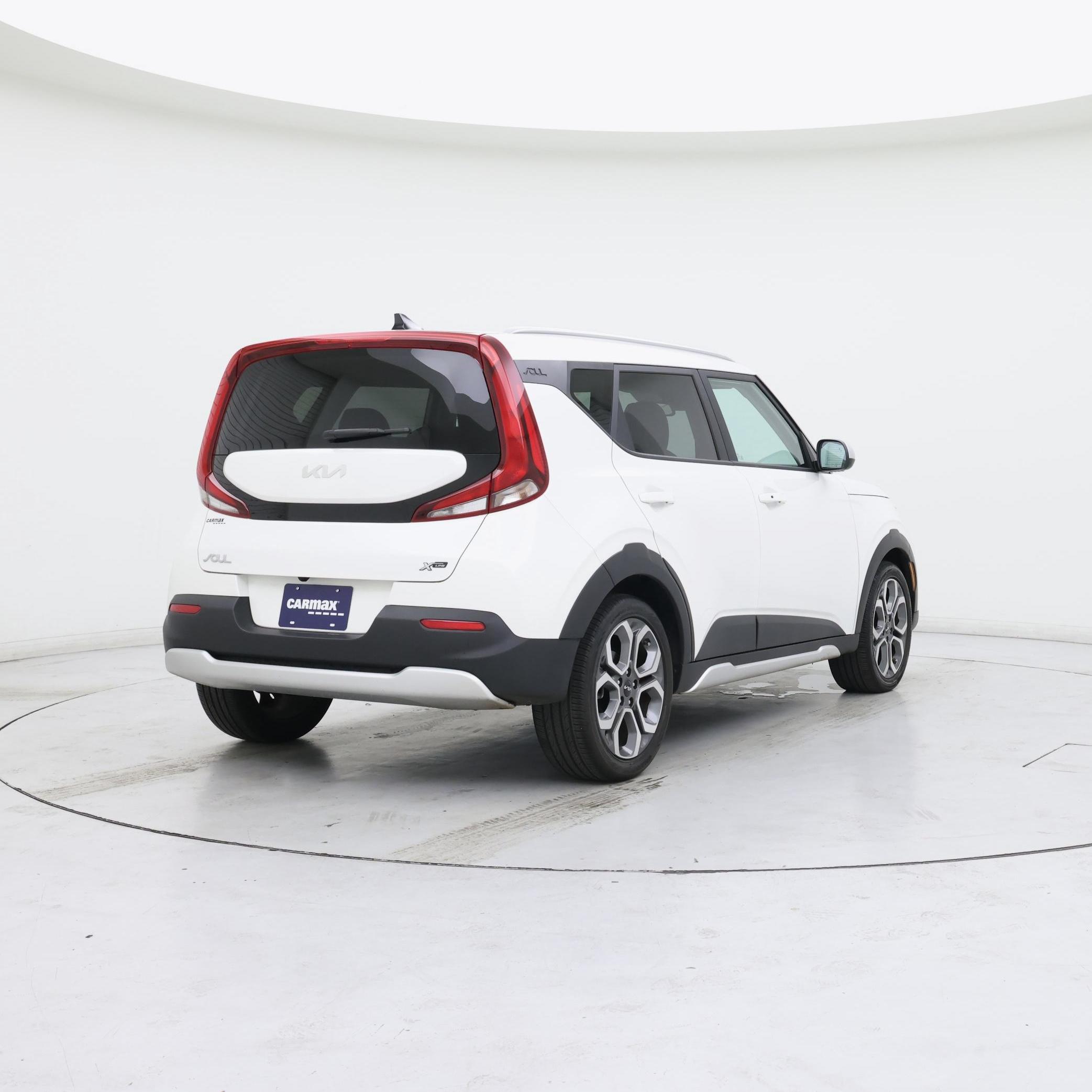 Thumbnail: 2022 Kia Soul - 8