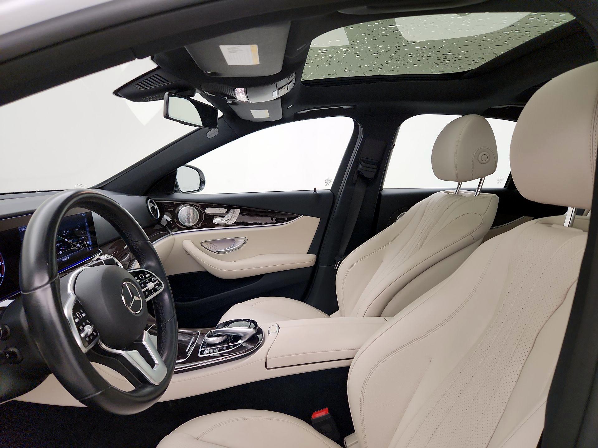 Thumbnail: 2020 Mercedes-Benz E-Class - 20