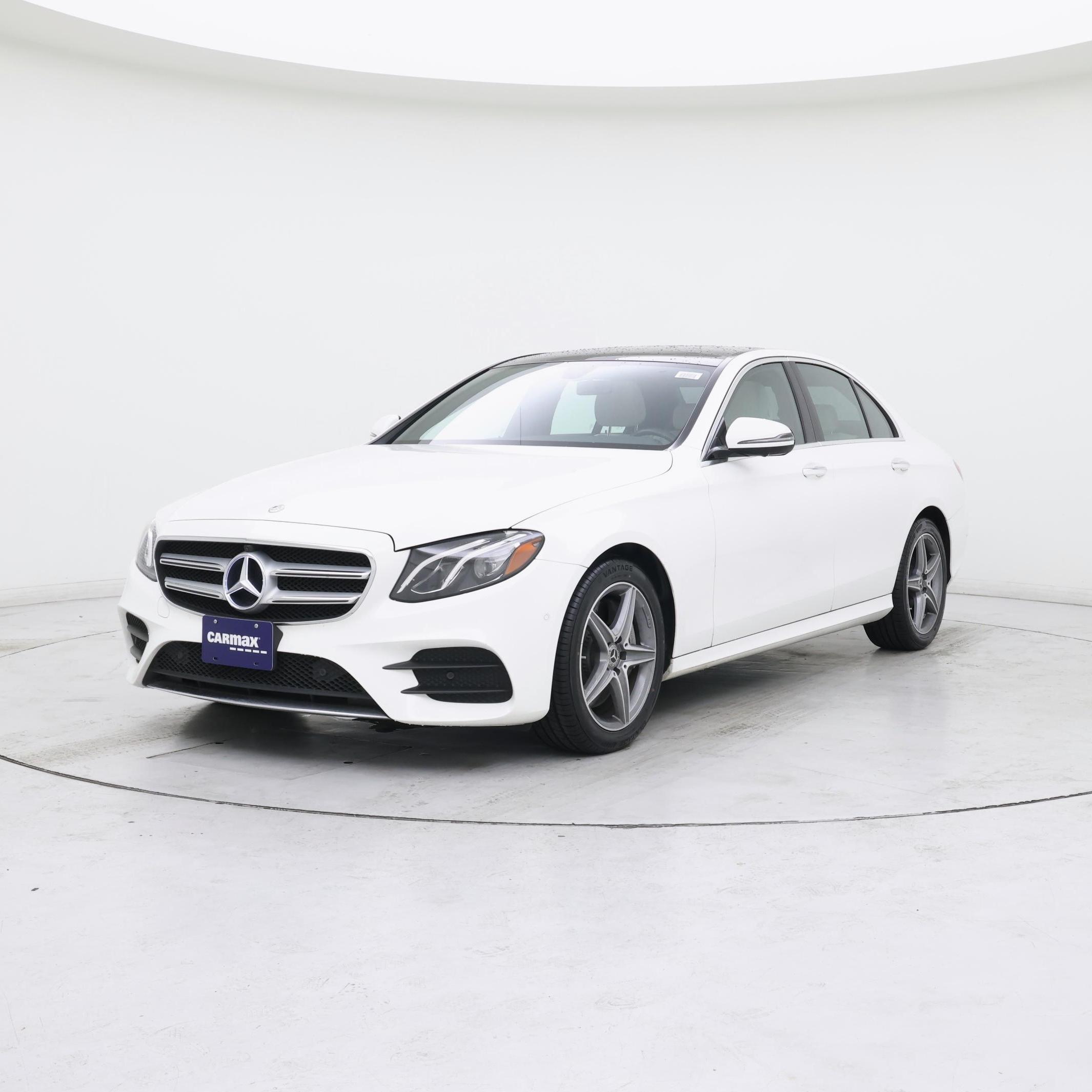 Thumbnail: 2020 Mercedes-Benz E-Class - 4