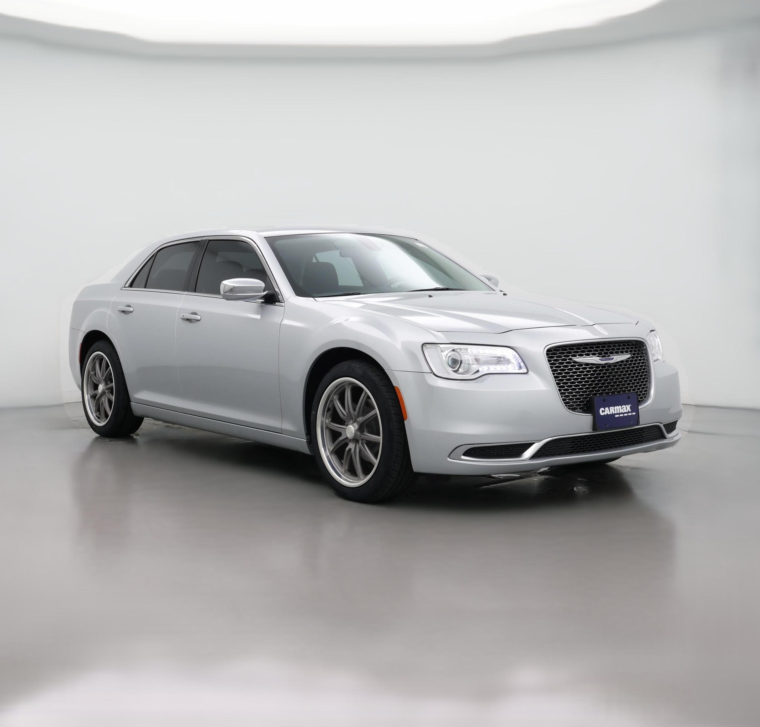 Thumbnail: 2019 Chrysler 300 - 1