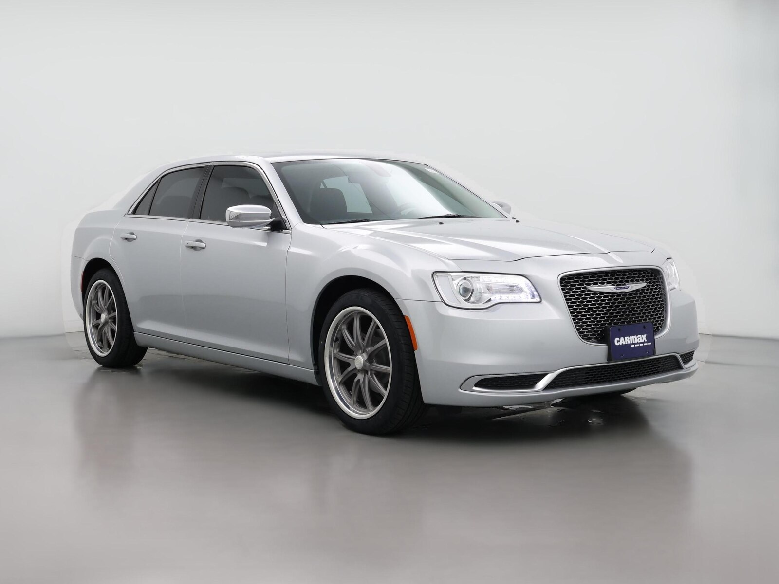 2019 Chrysler 300 Touring