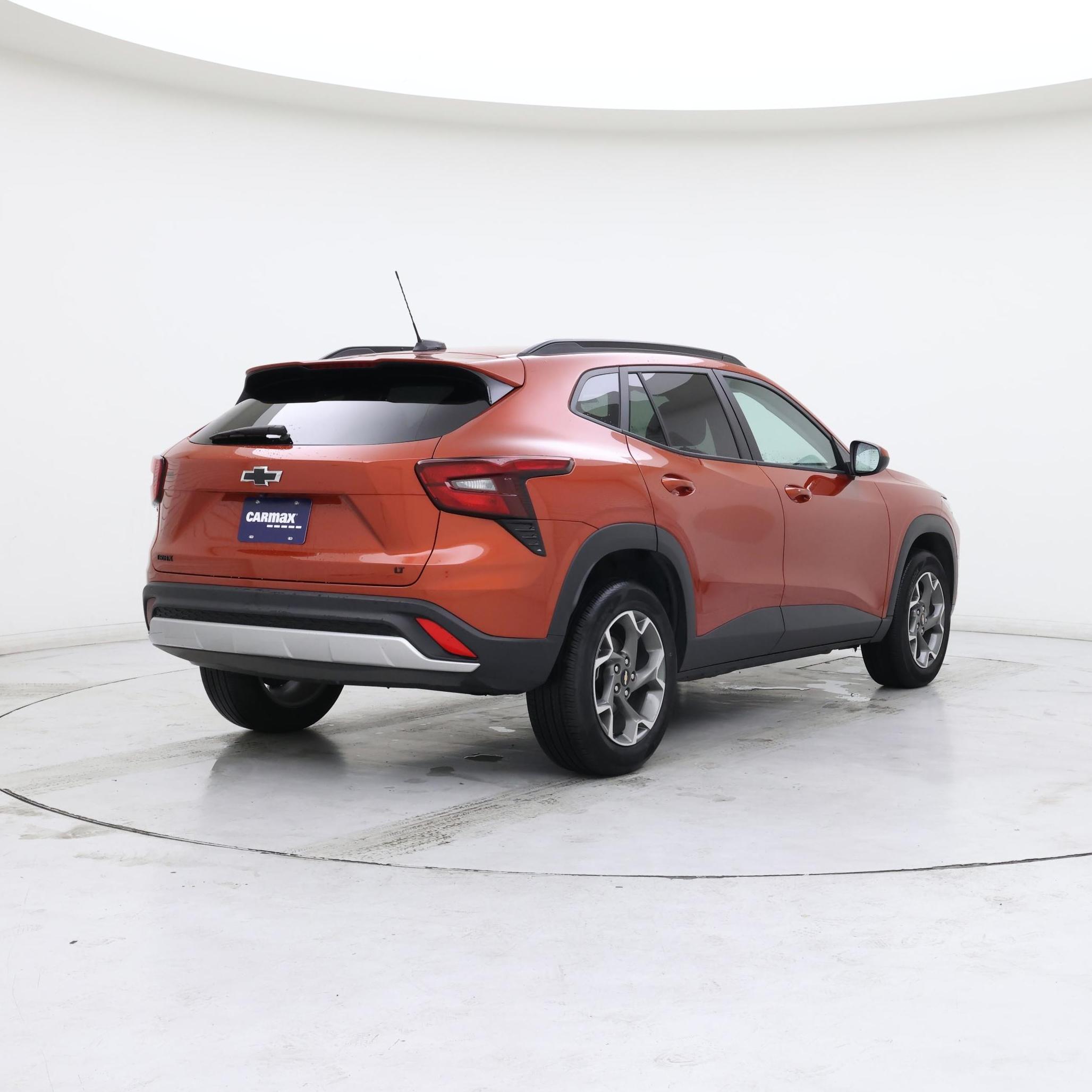 Thumbnail: 2024 Chevrolet Trax - 8