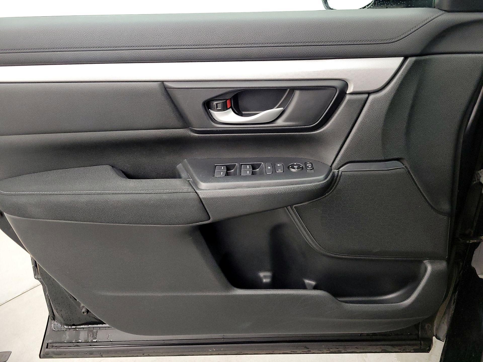 Thumbnail: 2017 Honda CR-V - 12