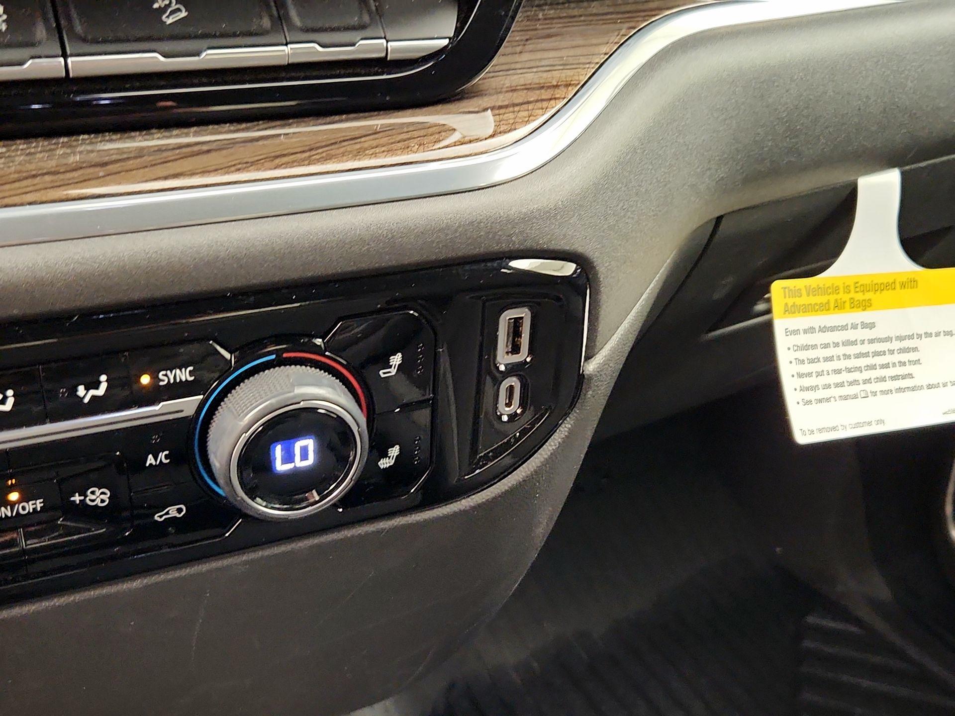 Thumbnail: 2022 Chevrolet Silverado 1500 - 18