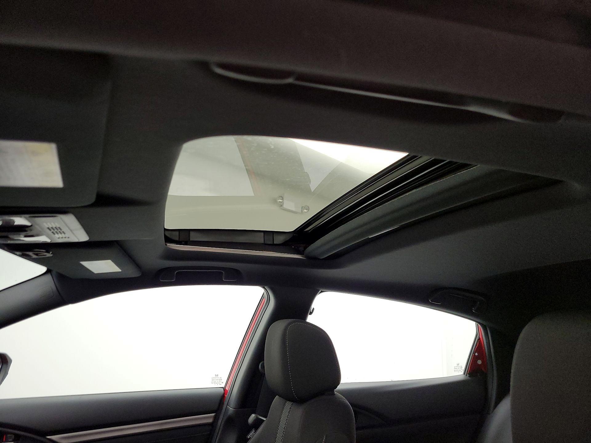 Thumbnail: 2019 Honda Civic - 19