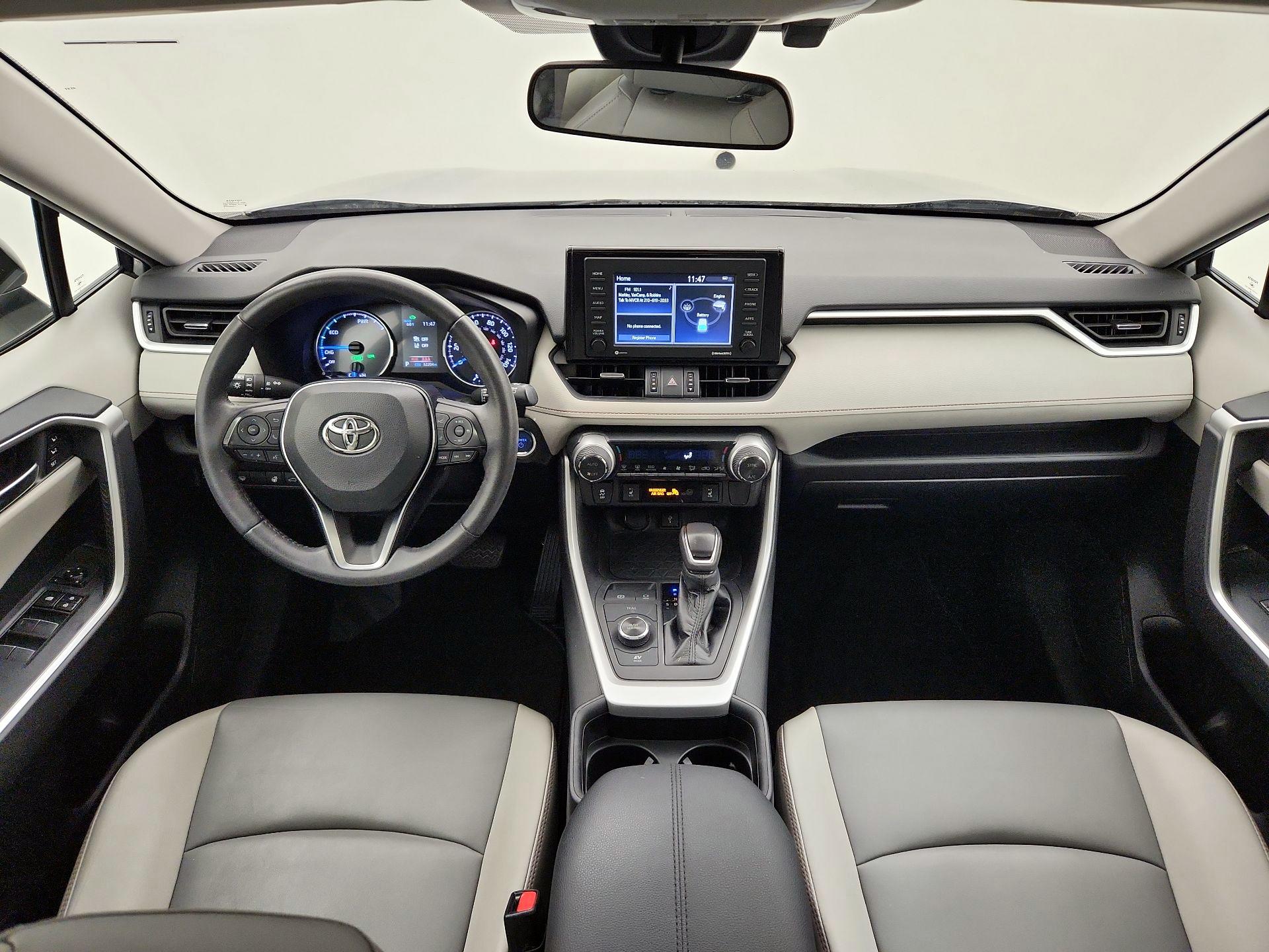 Thumbnail: 2021 Toyota RAV4 - 9