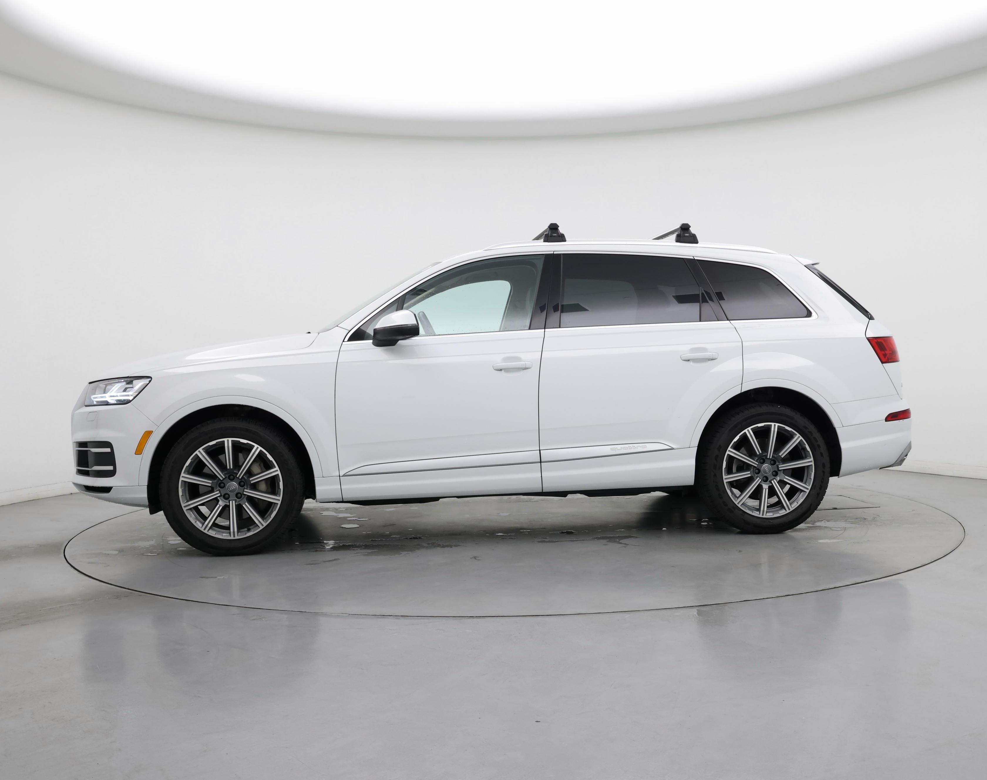 Thumbnail: 2018 Audi Q7 - 3
