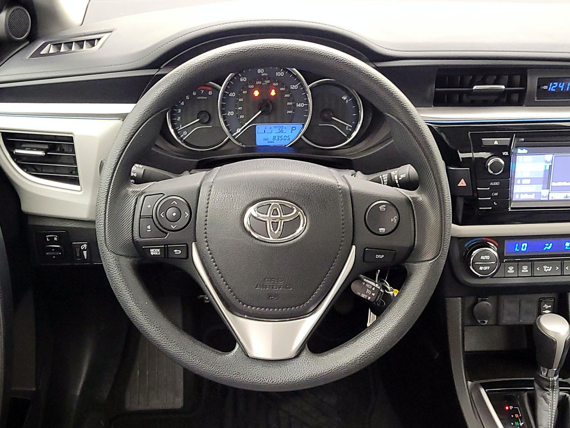 Thumbnail: 2016 Toyota Corolla - 10