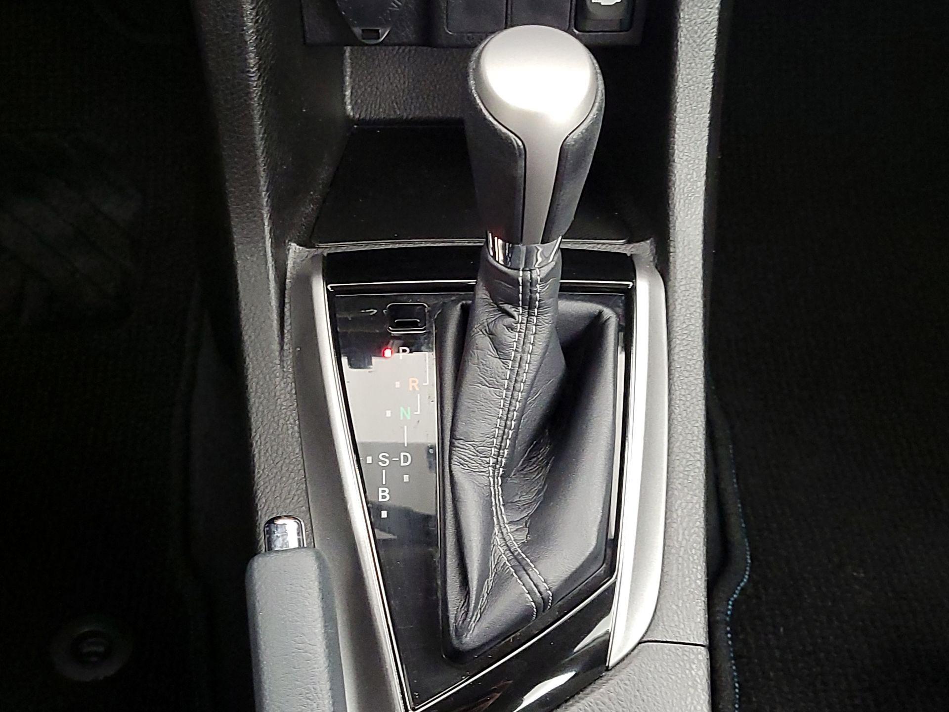Thumbnail: 2016 Toyota Corolla - 17