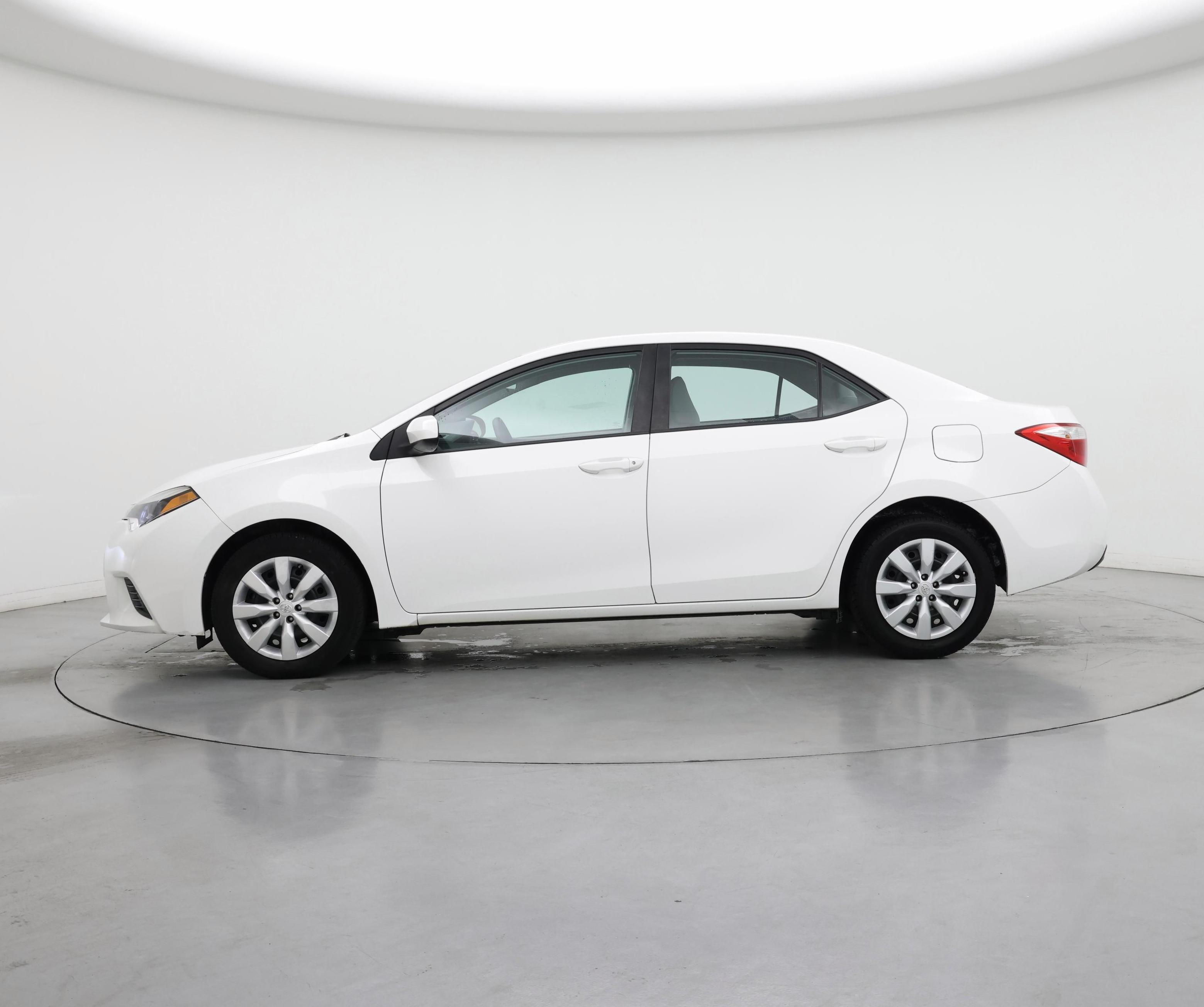 Thumbnail: 2016 Toyota Corolla - 3