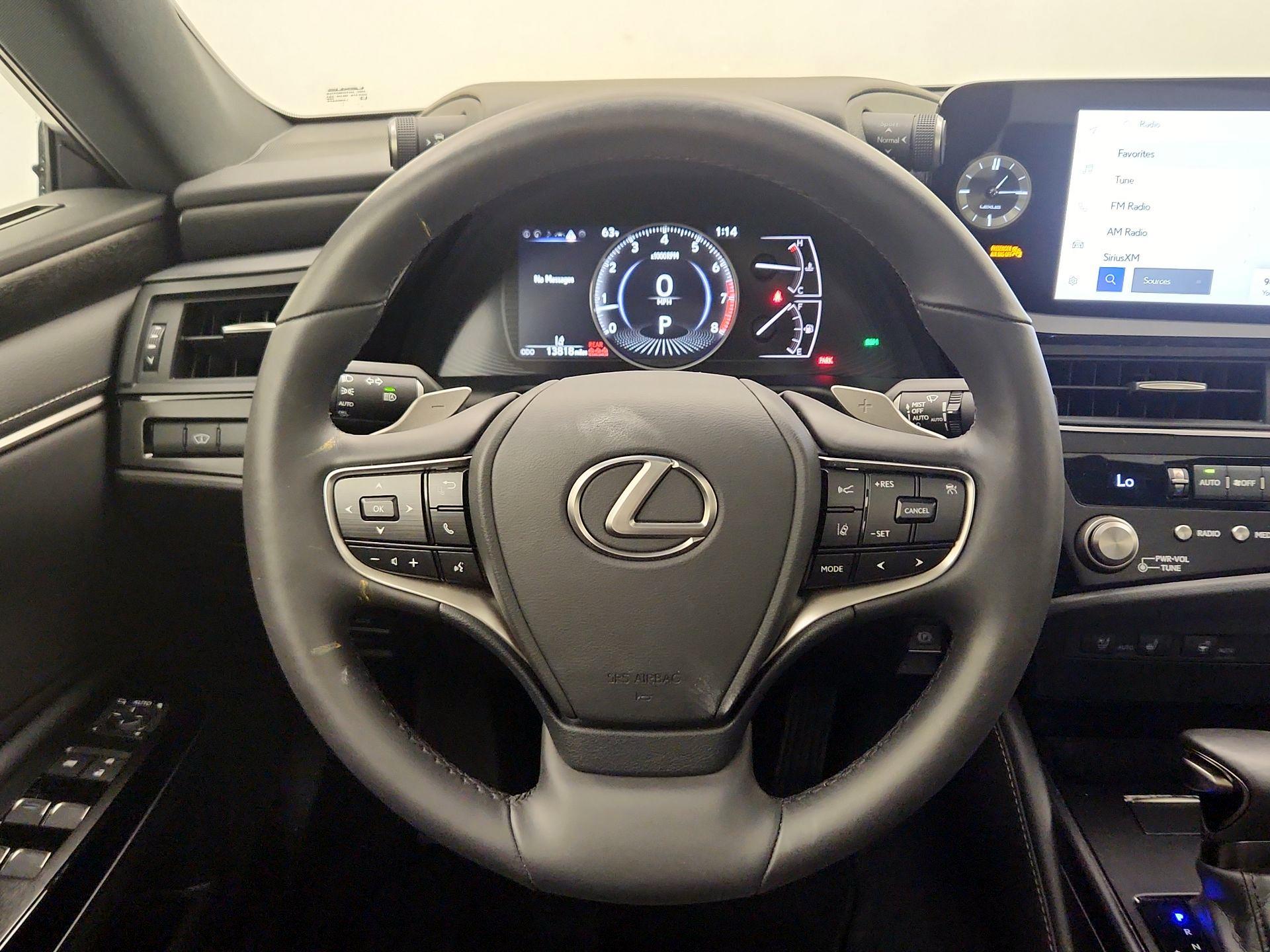 Thumbnail: 2024 Lexus ES - 10