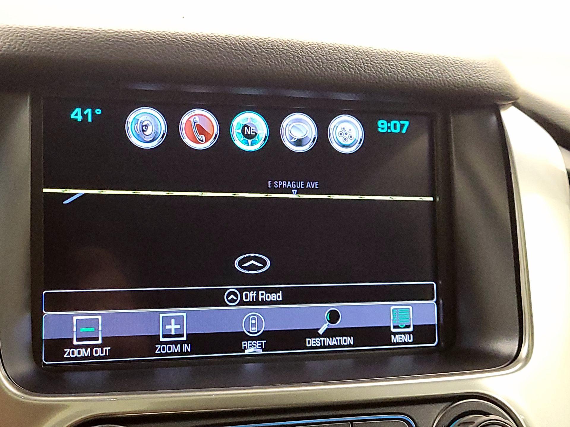 Thumbnail: 2019 Chevrolet Tahoe - 14