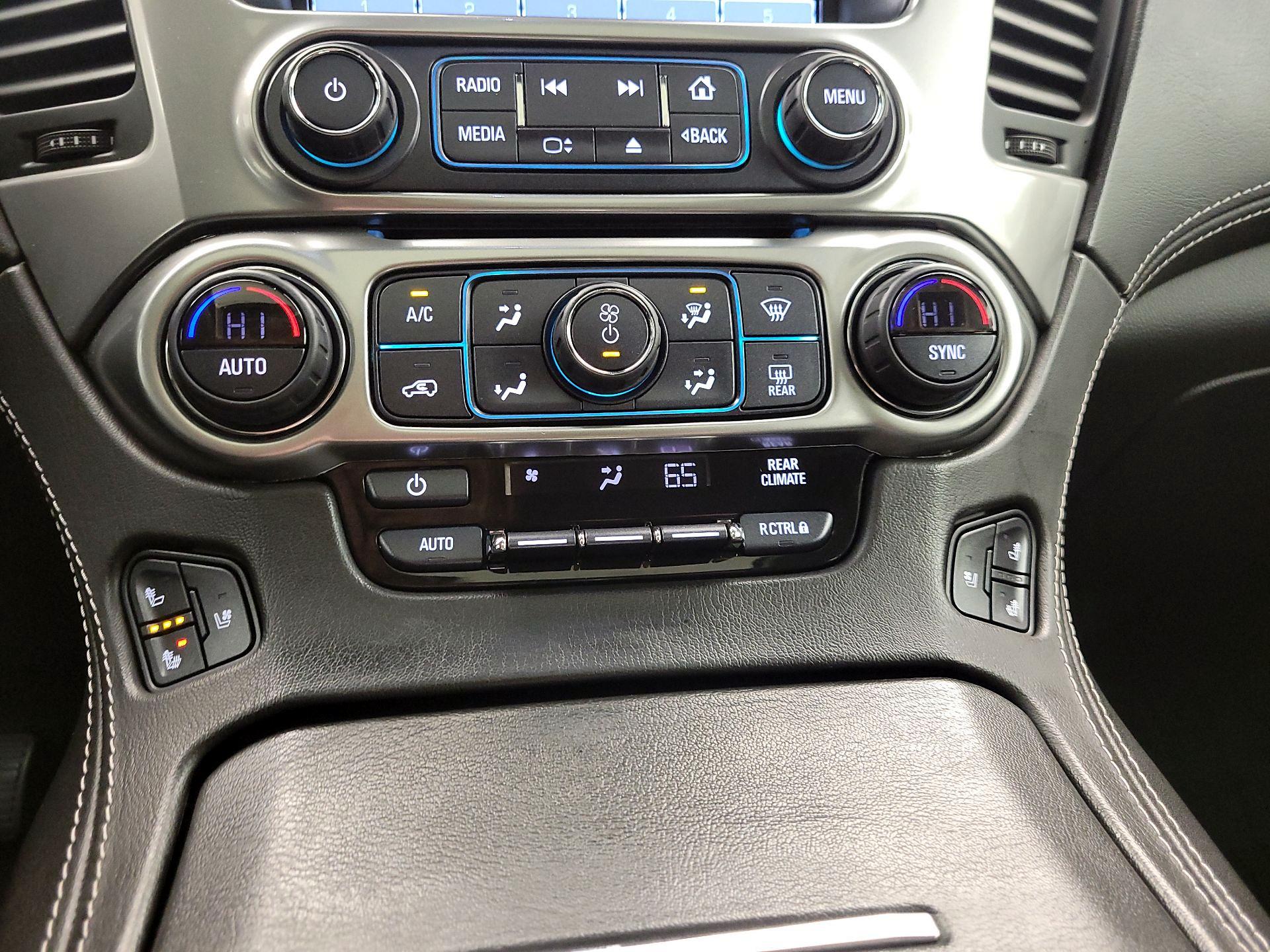 Thumbnail: 2019 Chevrolet Tahoe - 17