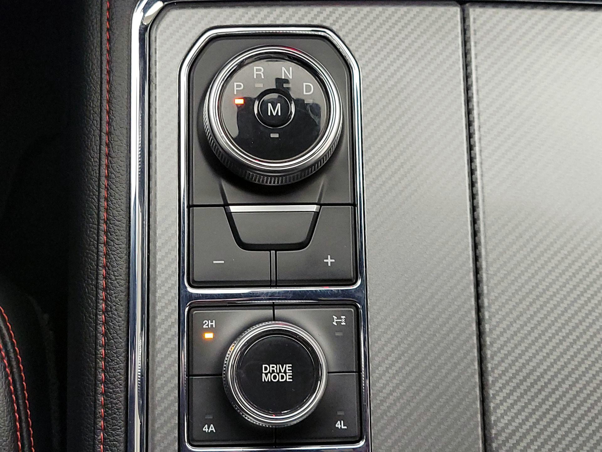 Thumbnail: 2019 Ford Expedition - 18